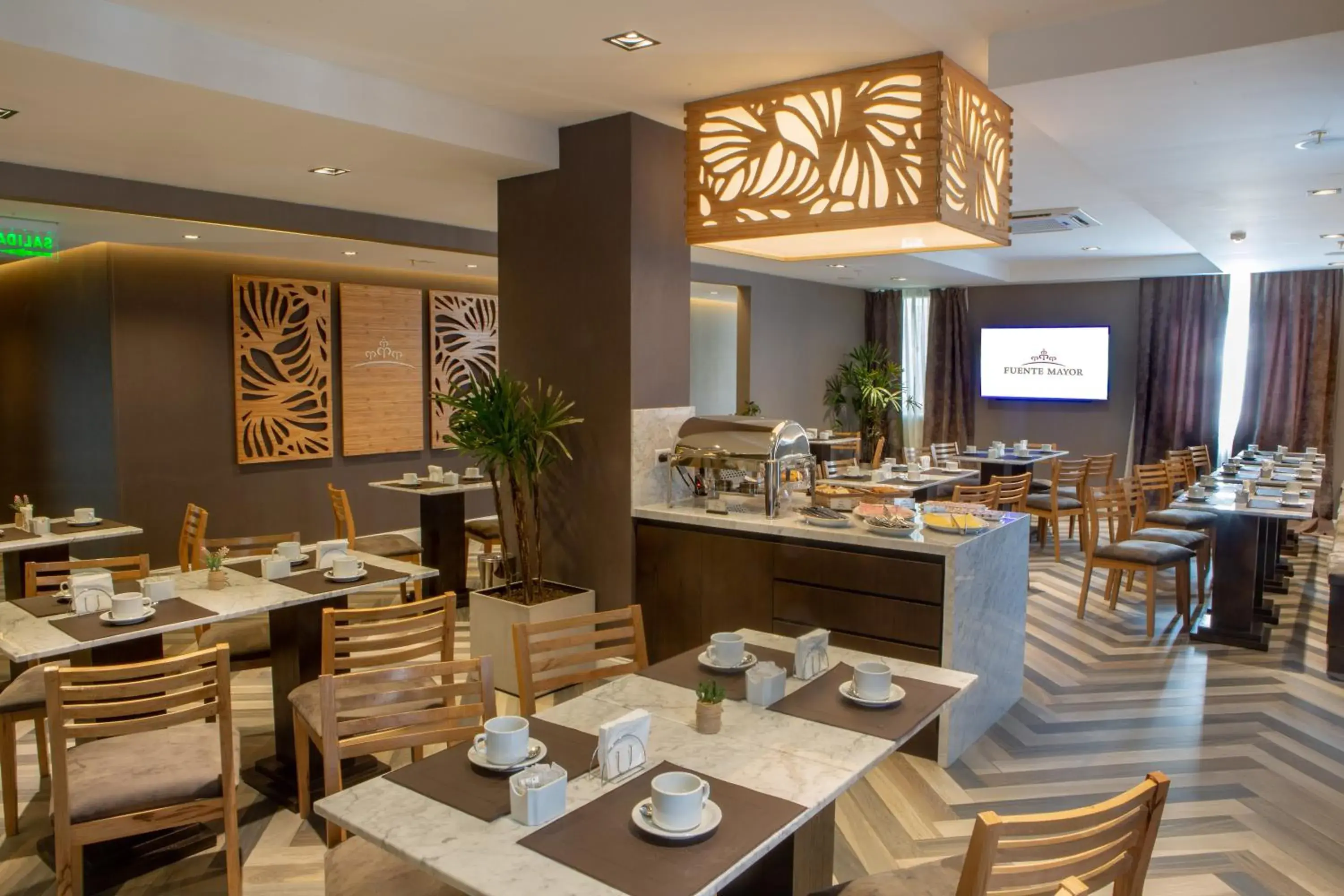 Continental breakfast in Fuente Mayor Hotel Centro Continental breakfast in Fuente Mayor Hotel Centro