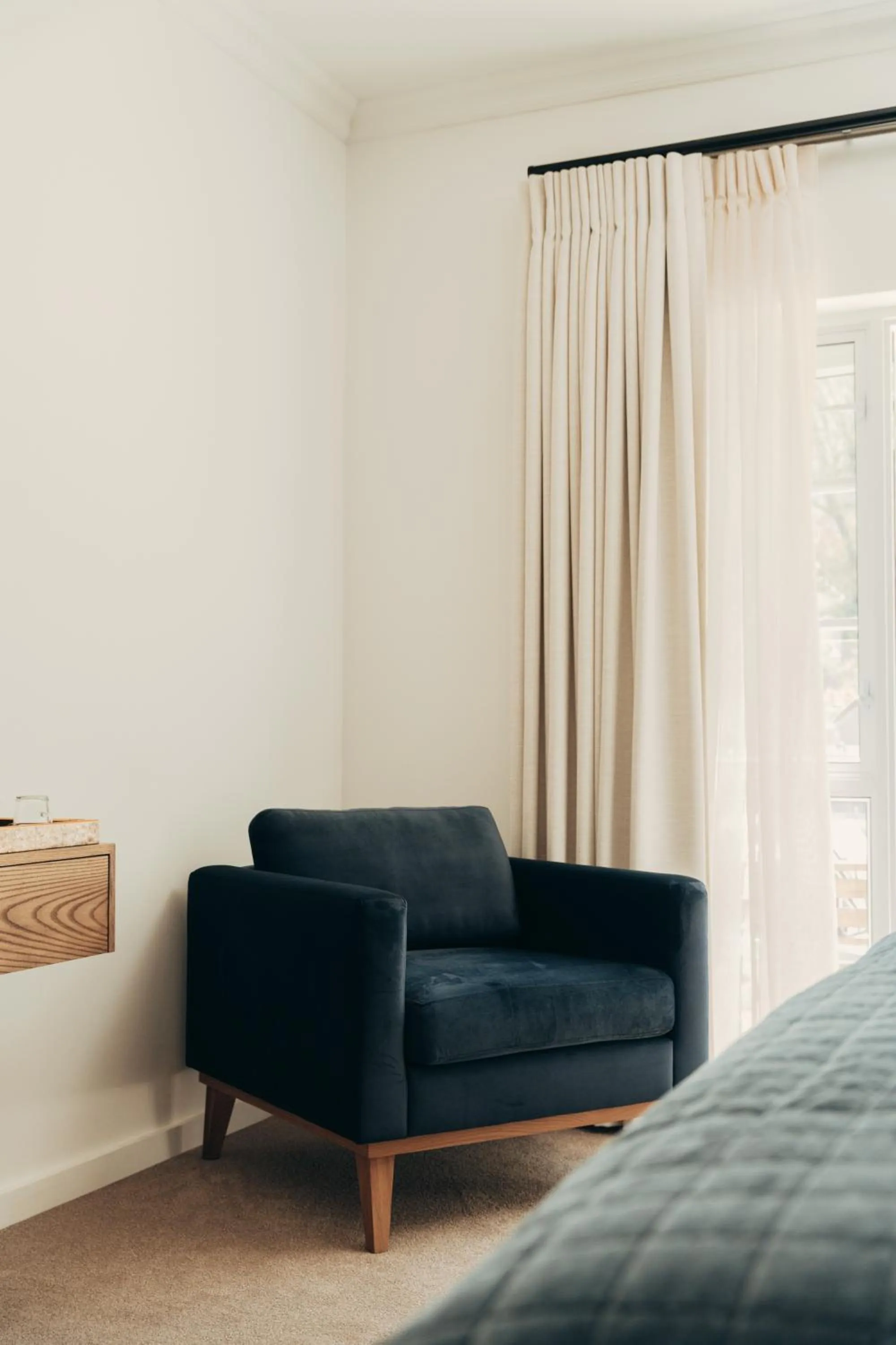Seating area in Les Chambres Guest House