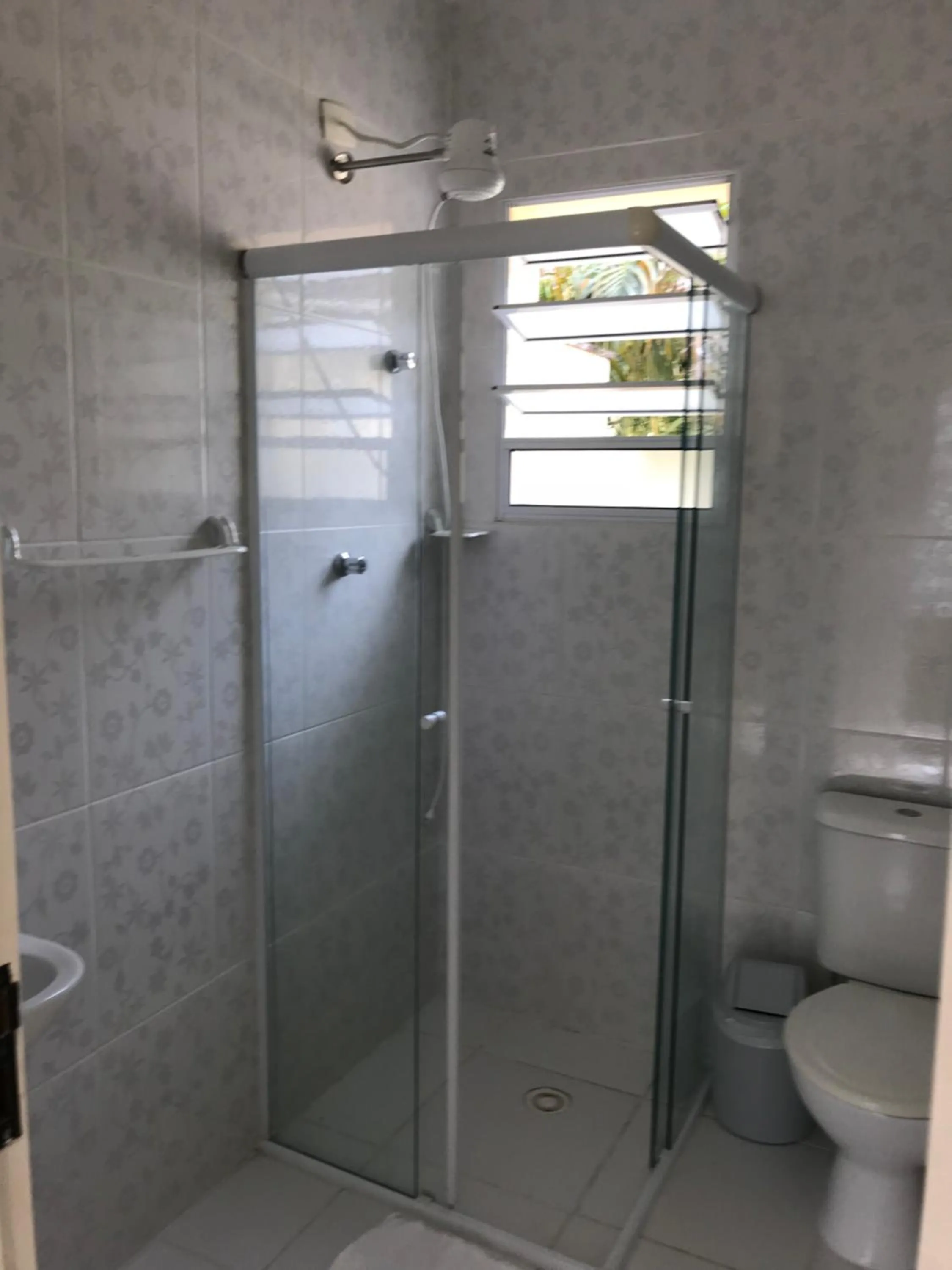 Shower in Mar e Lua Flats - Maresias