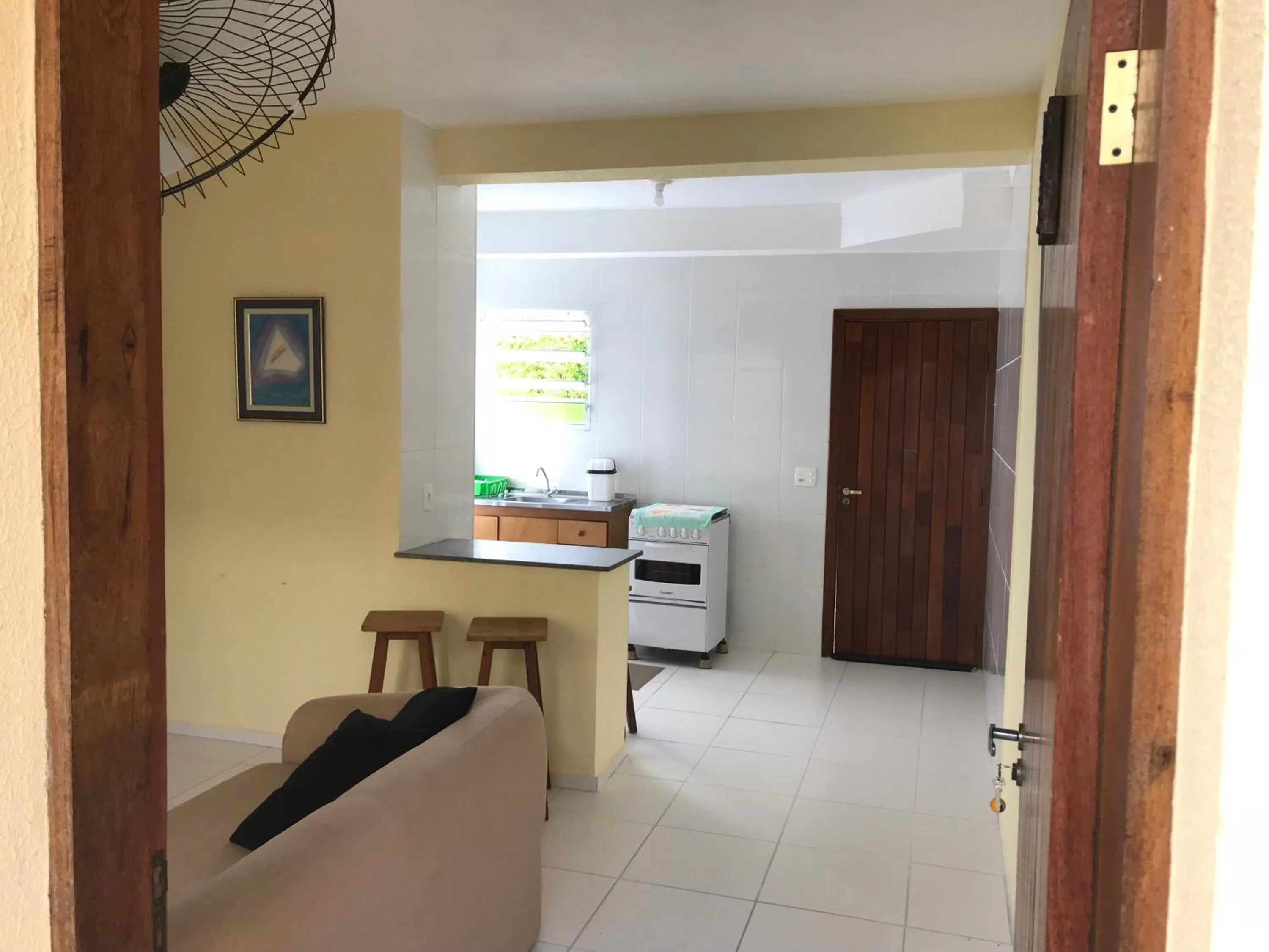 Communal kitchen in Mar e Lua Flats - Maresias