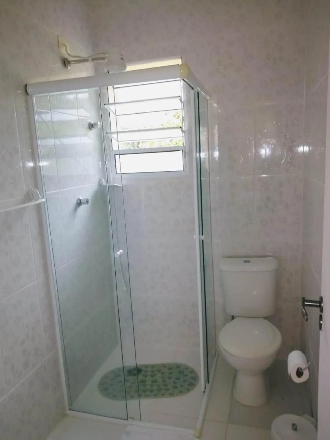 Bathroom in Mar e Lua Flats - Maresias