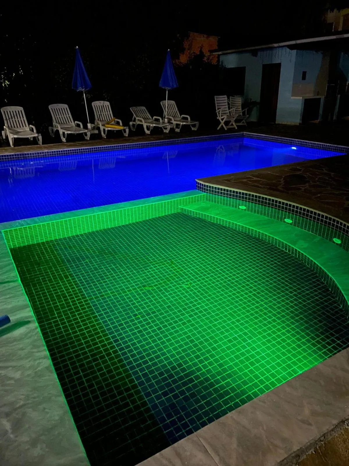 Swimming pool in Mar e Lua Flats - Maresias