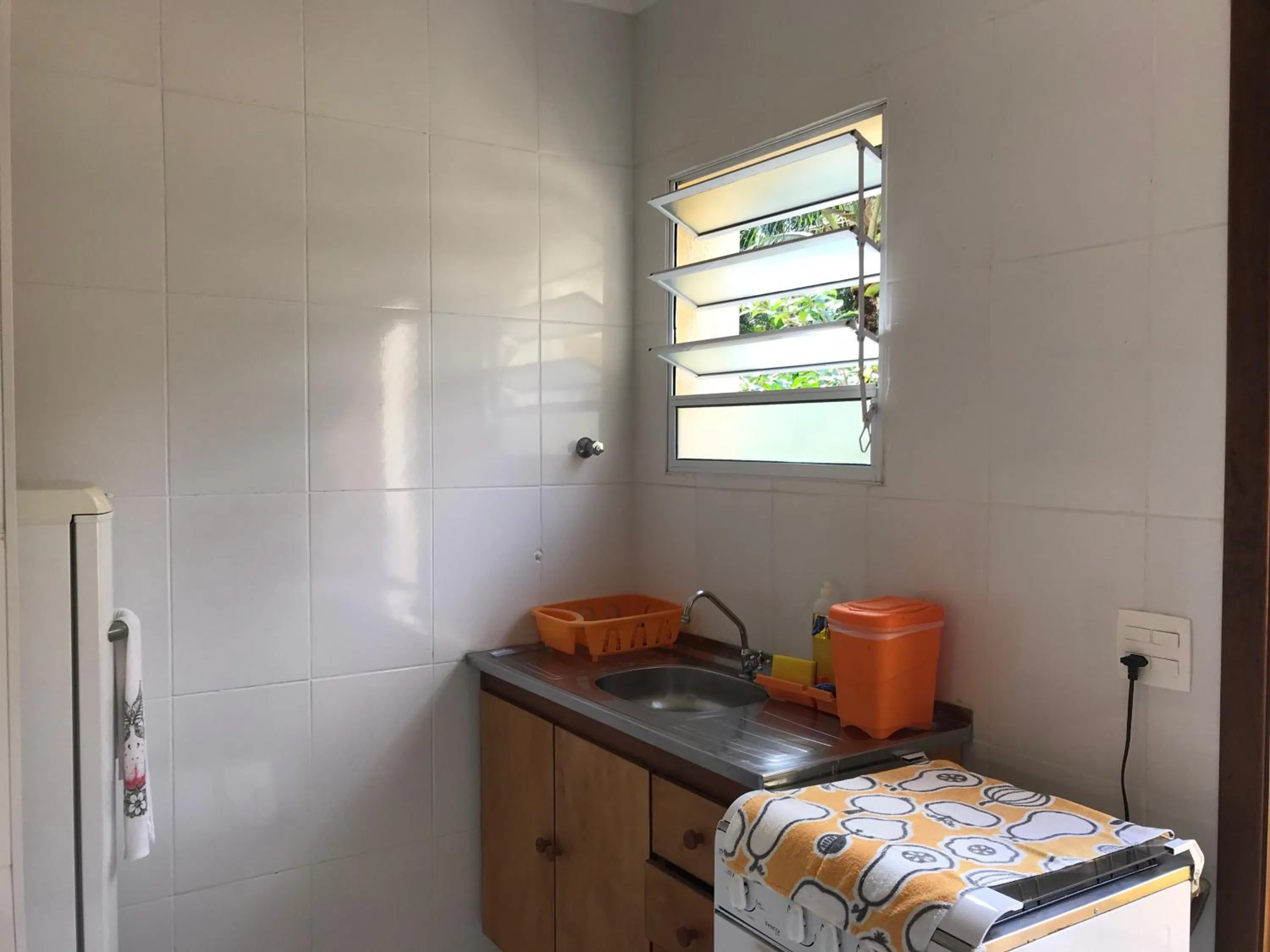 Kitchen or kitchenette, Bed in Mar e Lua Flats - Maresias