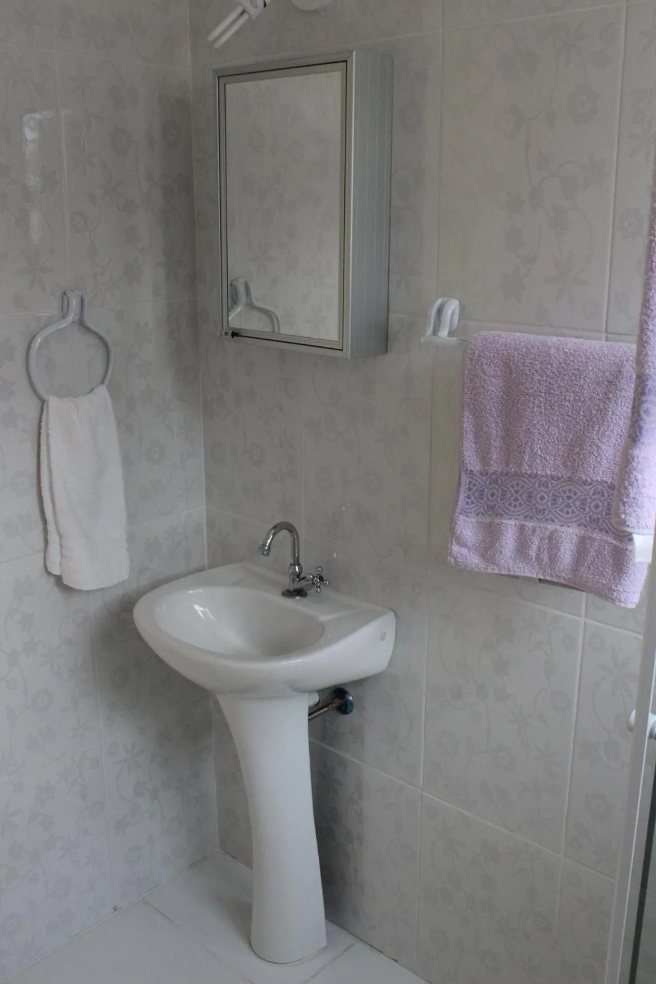 Bathroom in Mar e Lua Flats - Maresias