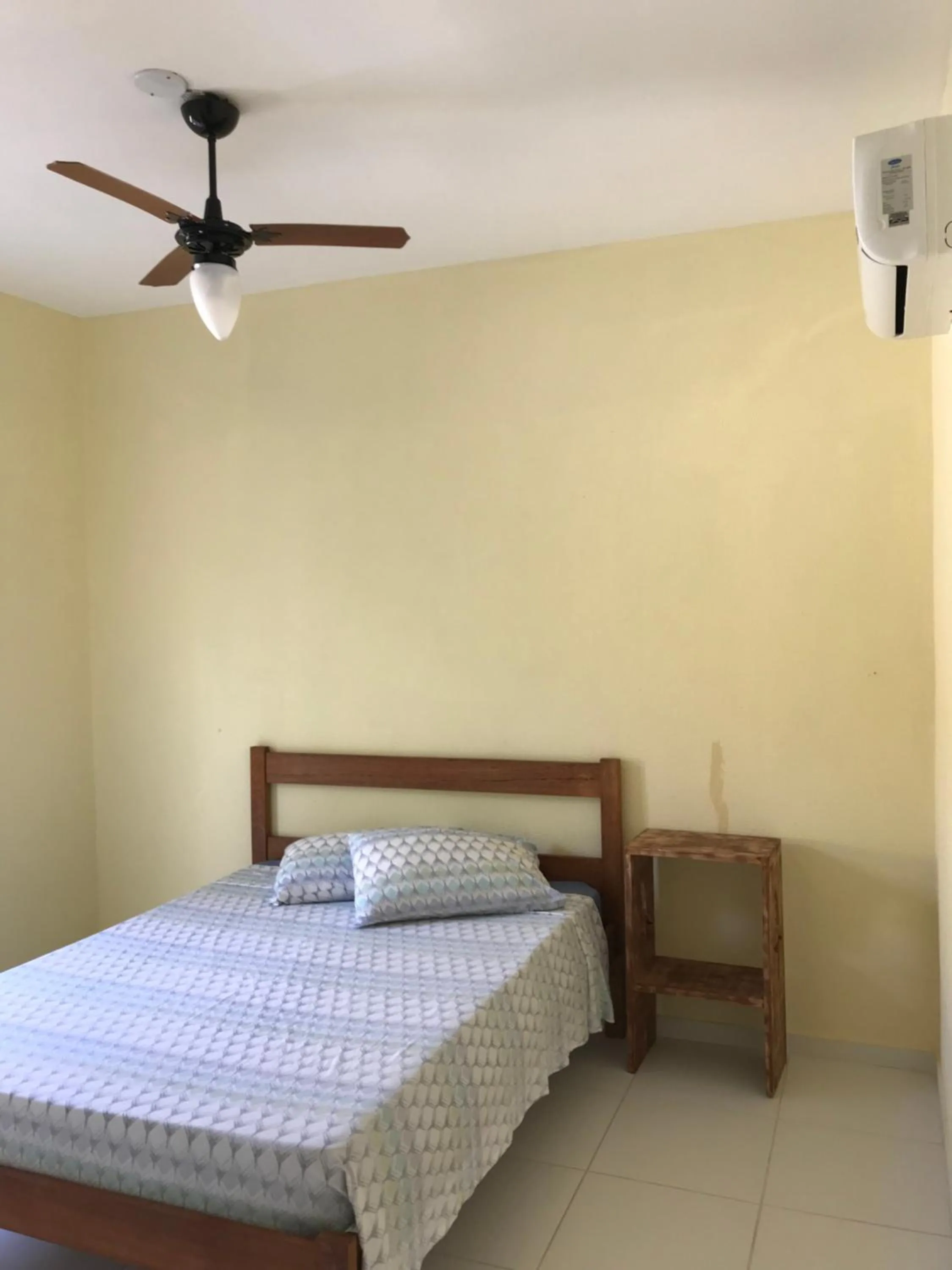 Bed in Mar e Lua Flats - Maresias