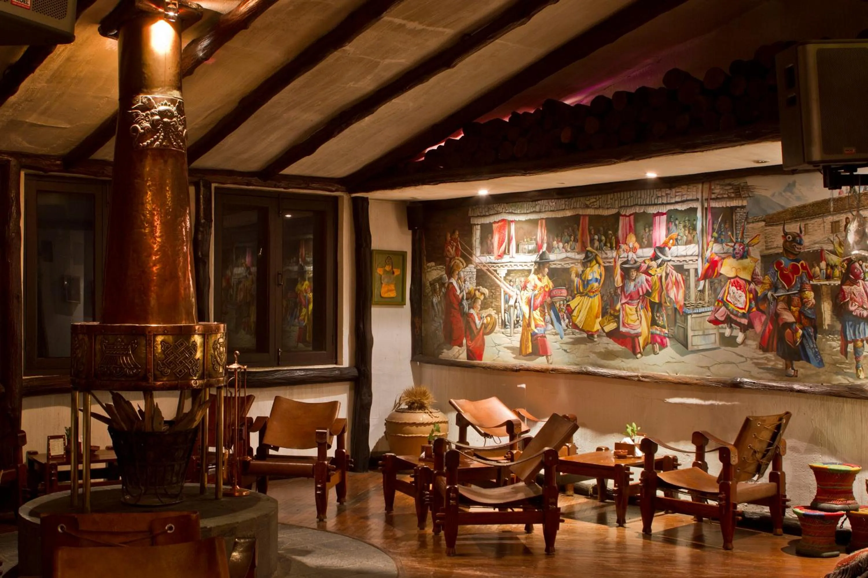 Lounge or bar in Club Himalaya, by ACE Hotels