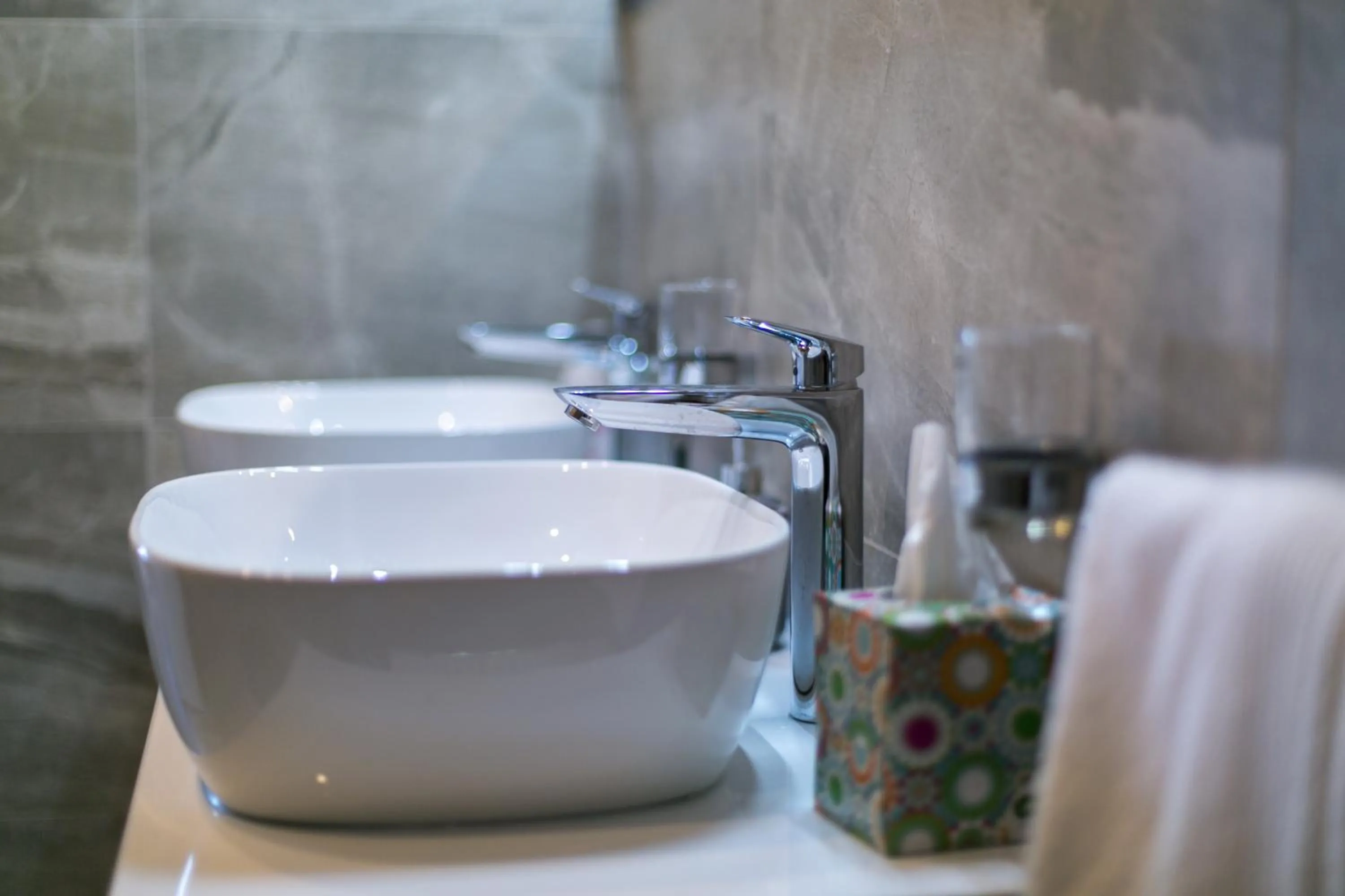 Bathroom in Apartments Del Molo