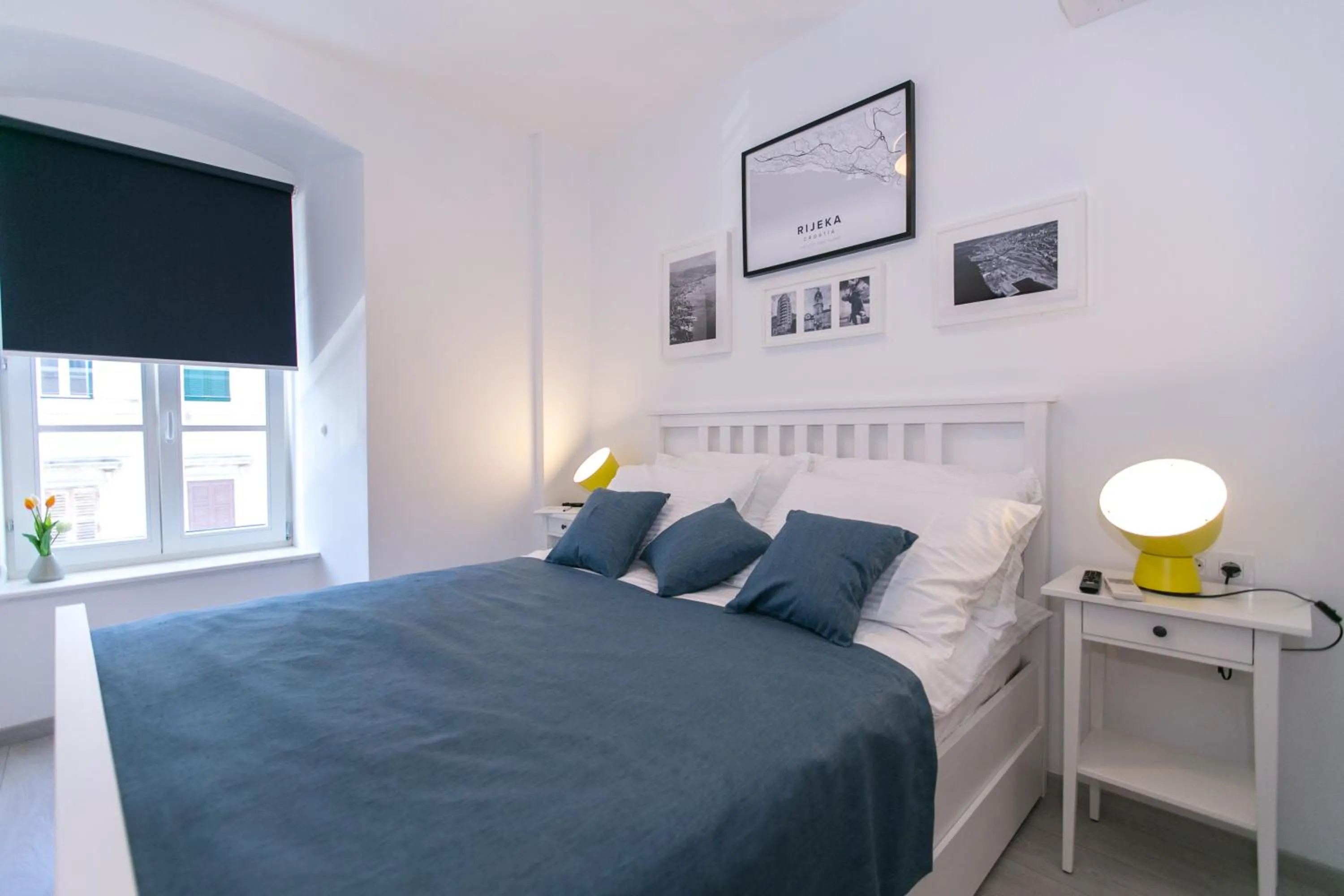 Bedroom, Bed in Apartments Del Molo