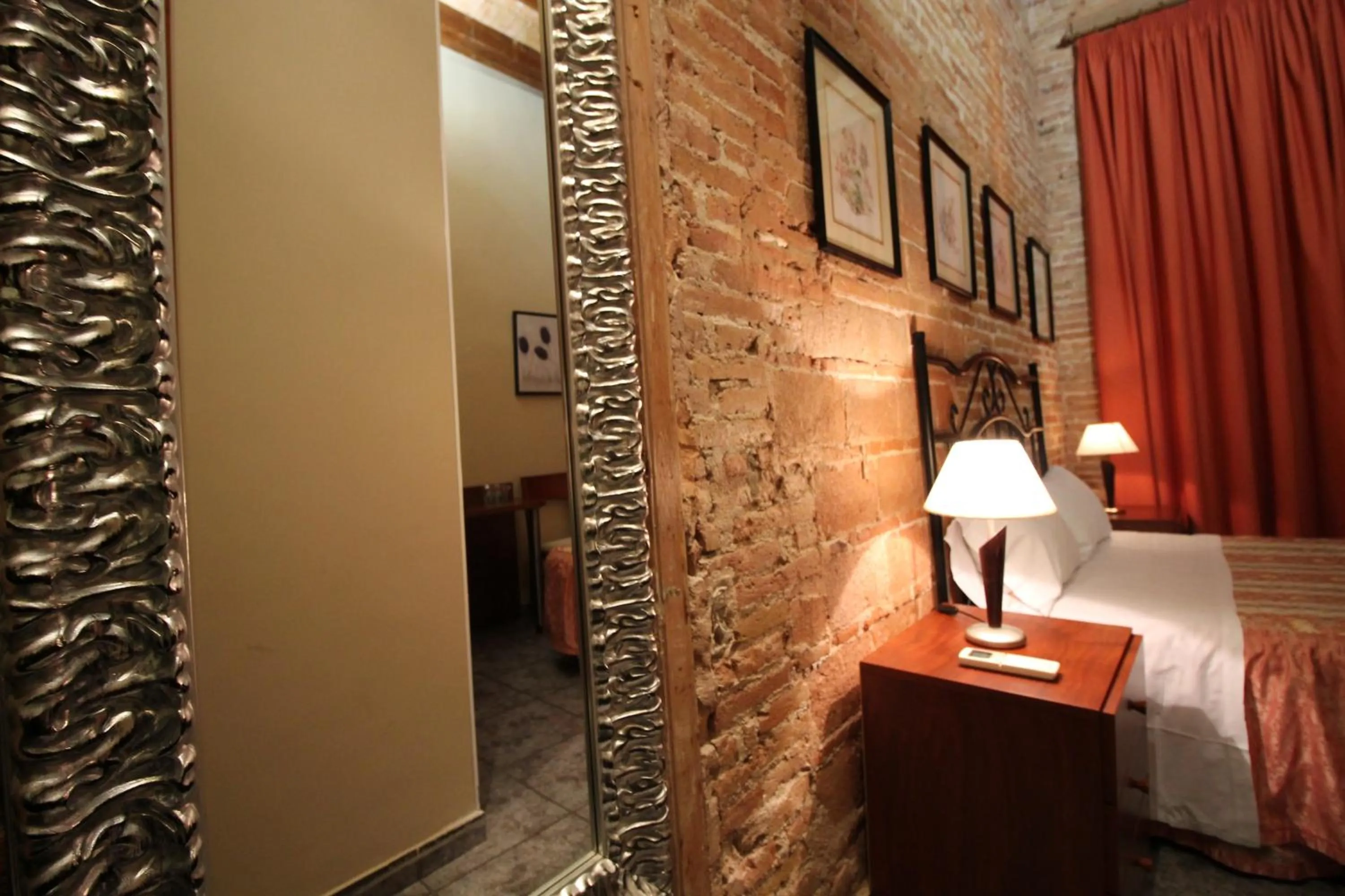 Bed in Hostal Orleans