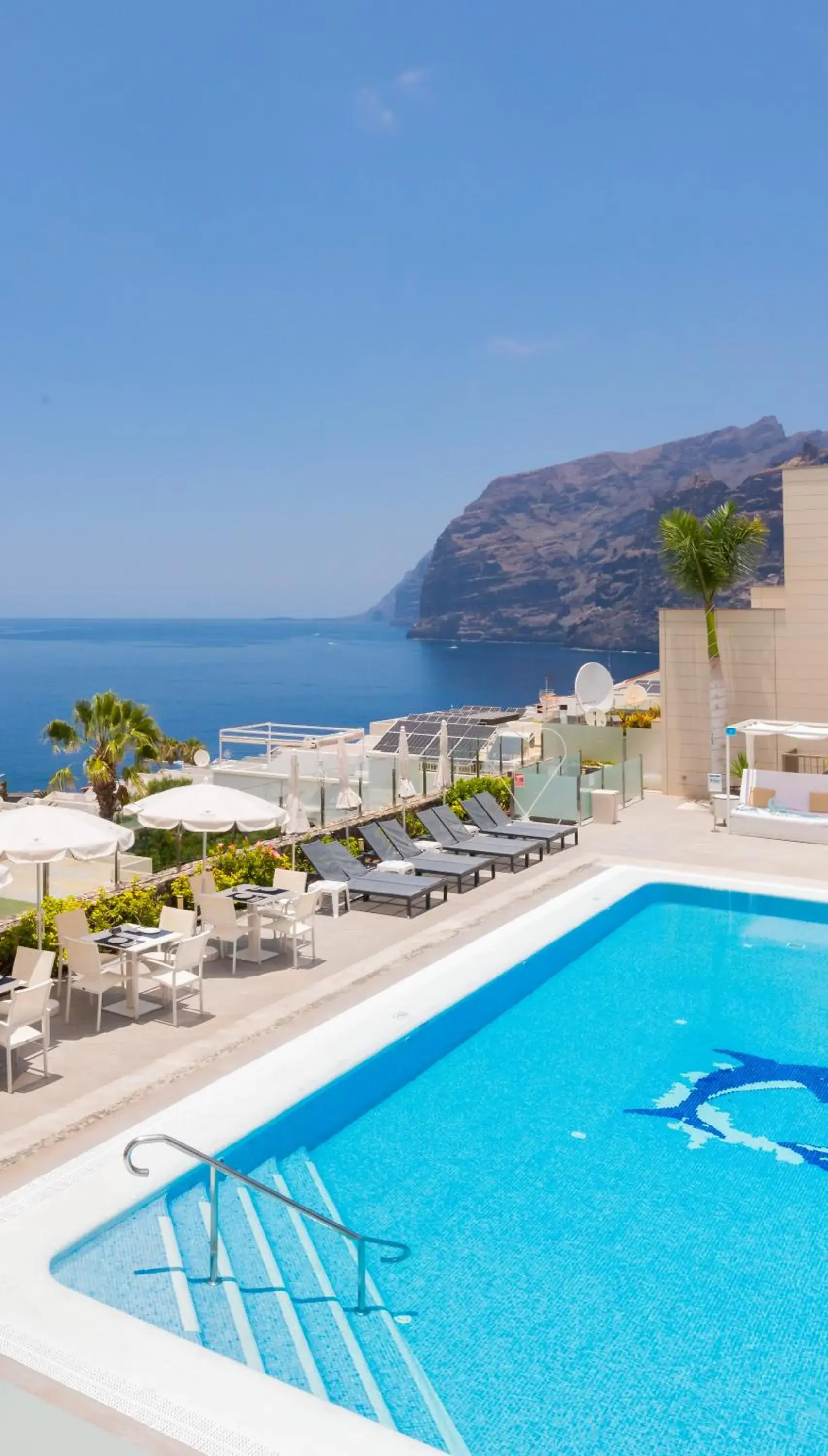 Pool view in Klayman Diamond Aparthotel Pool view in Klayman Diamond Aparthotel