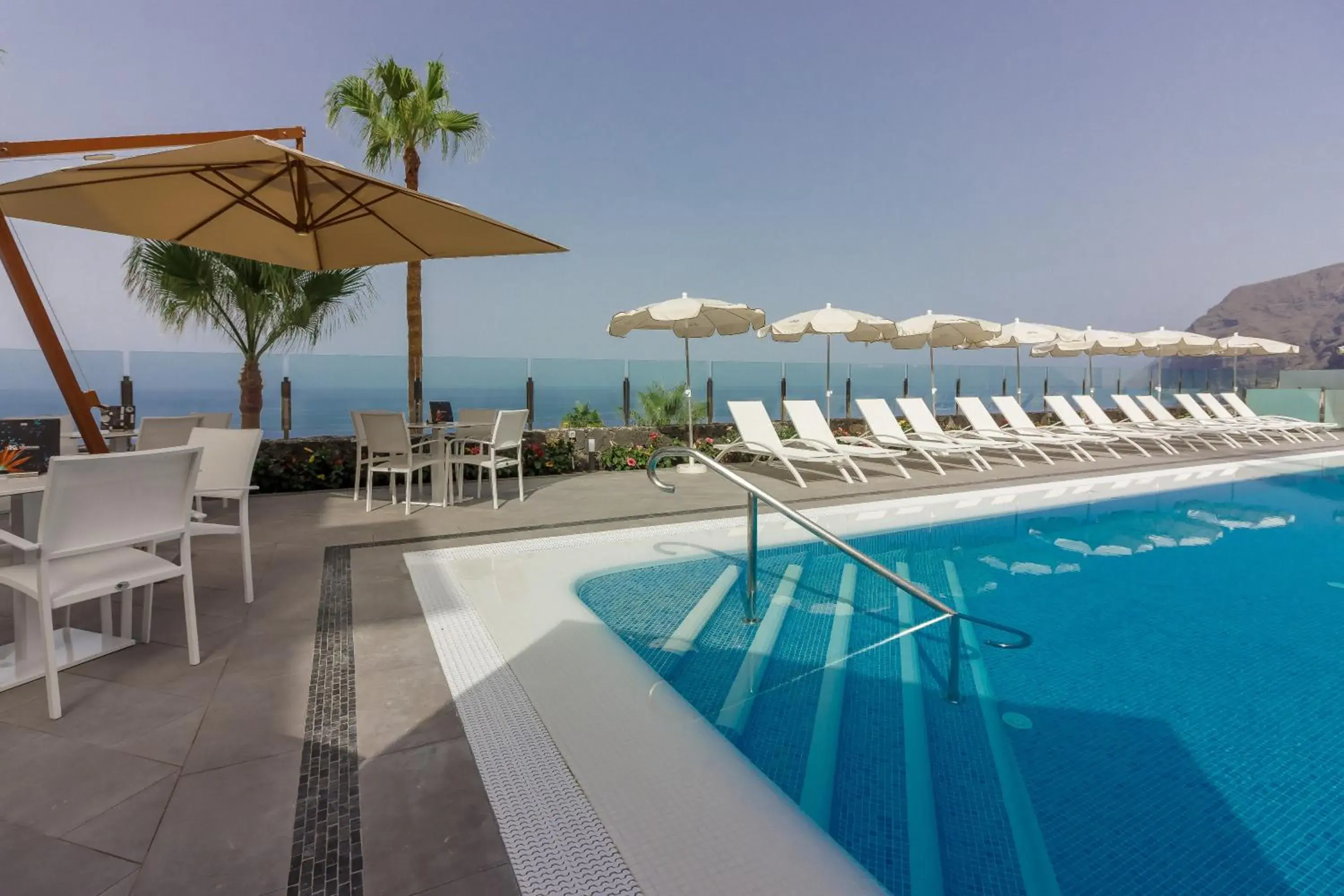 Swimming pool in Klayman Diamond Aparthotel Swimming pool in Klayman Diamond Aparthotel