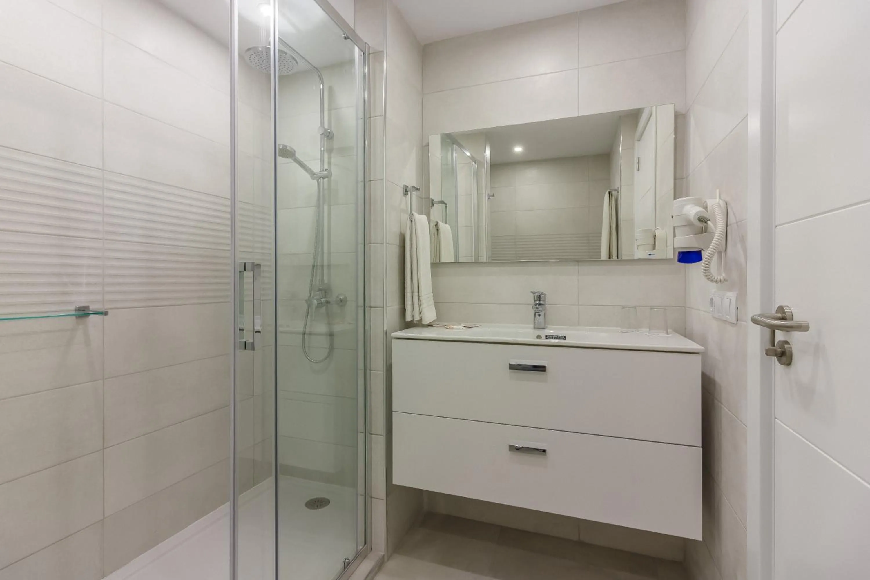 Bathroom in Klayman Diamond Aparthotel