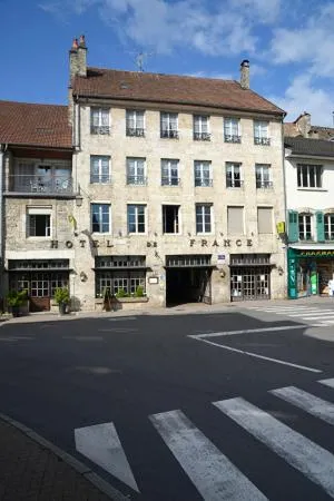 Property building in Hôtel de France
