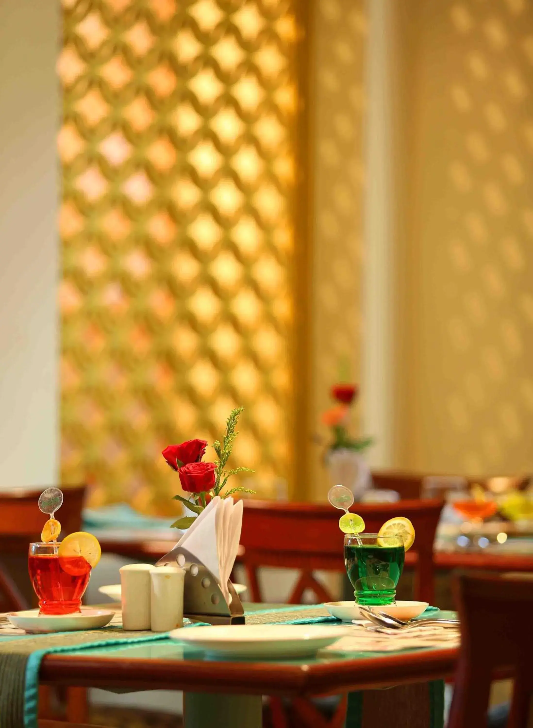 Restaurant/places to eat in Royal Court Restaurant/places to eat in Royal Court