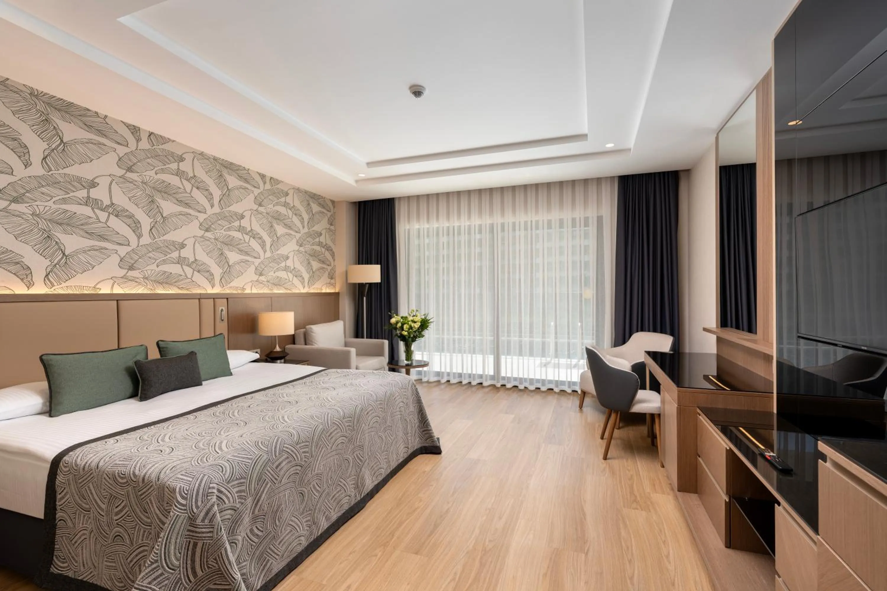 Photo of the whole room, Bed in Miracle Resort Hotel