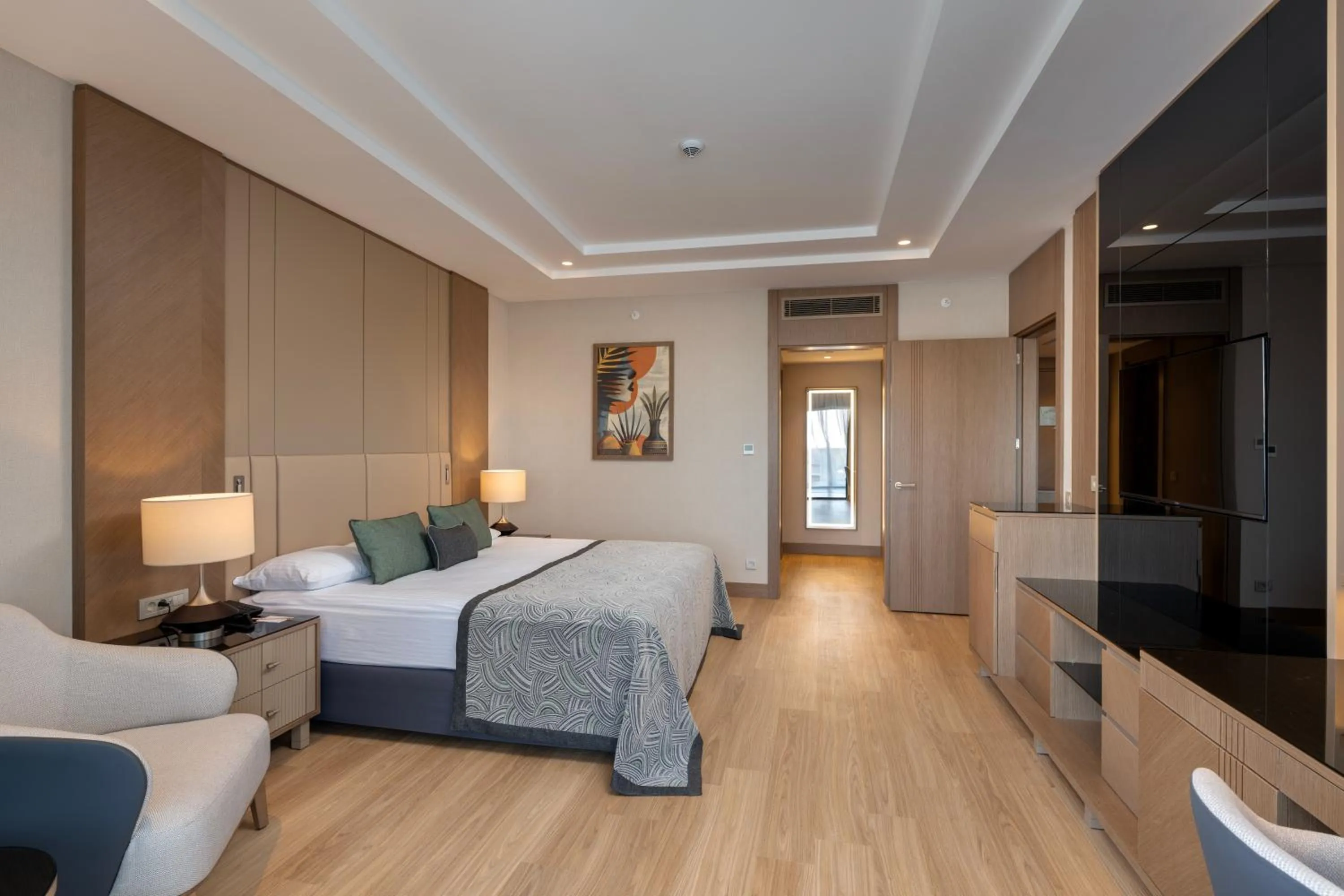 Bed in Miracle Resort Hotel