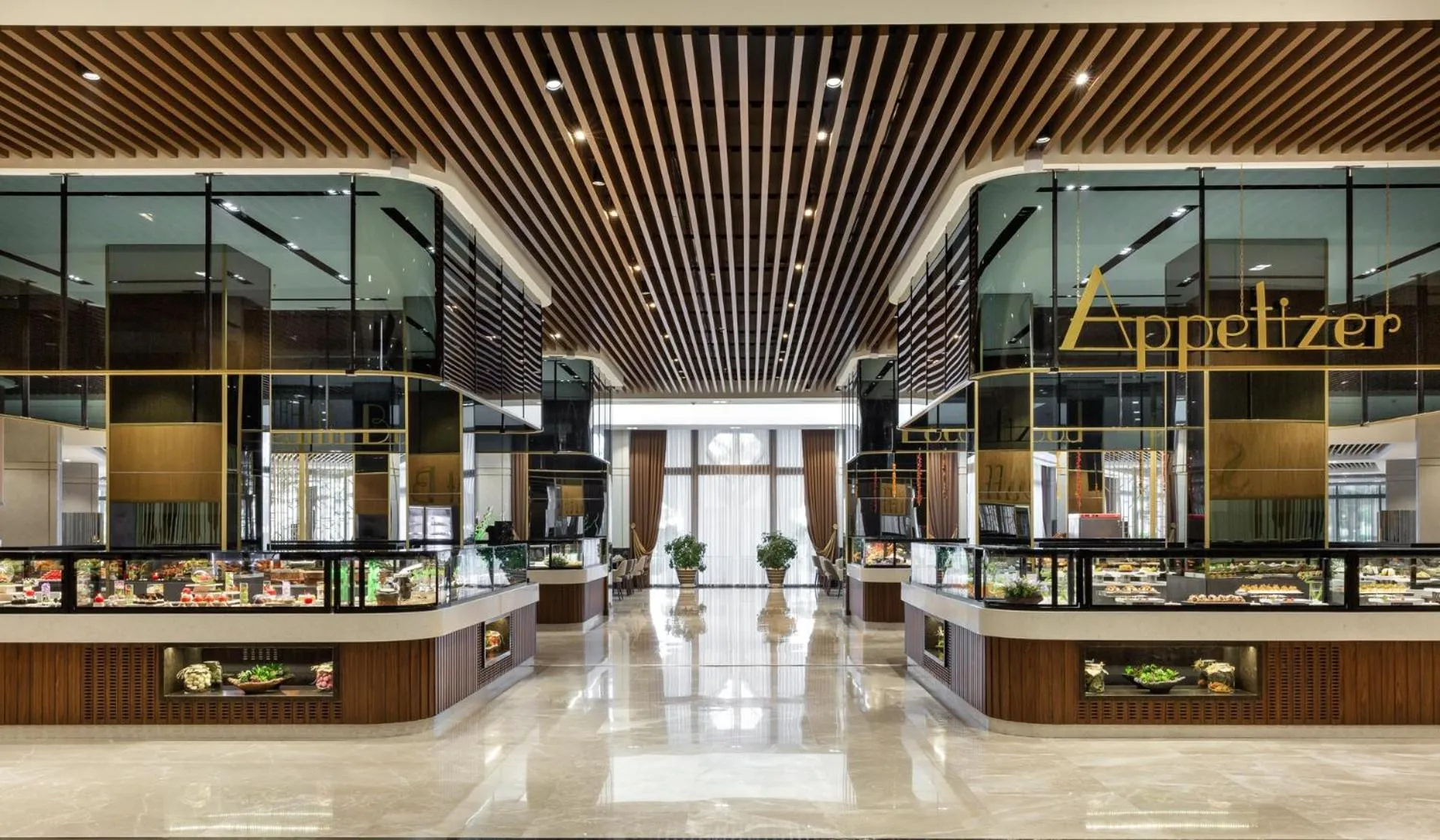 Restaurant/places to eat in Miracle Resort Hotel