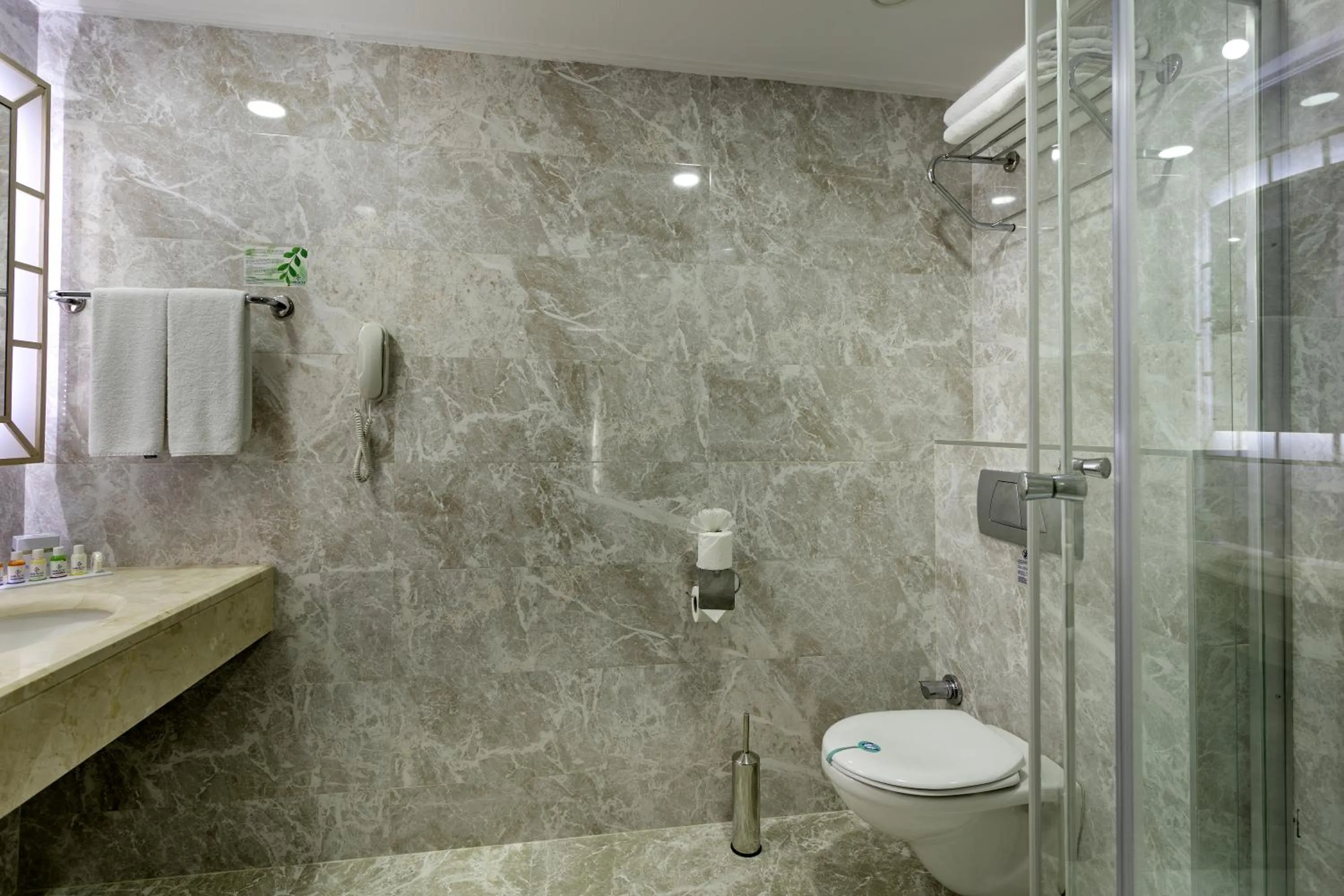 Toilet in Miracle Resort Hotel