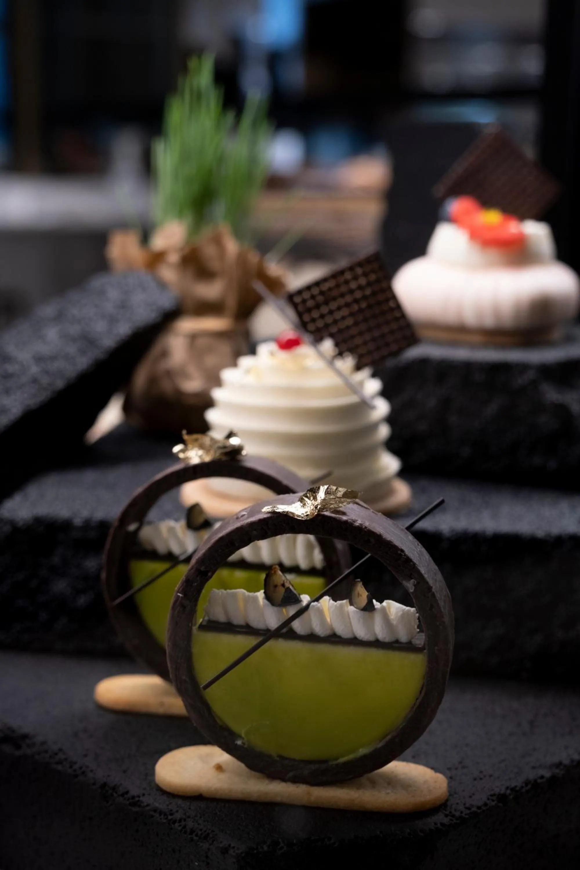 Restaurant/places to eat in Miracle Resort Hotel