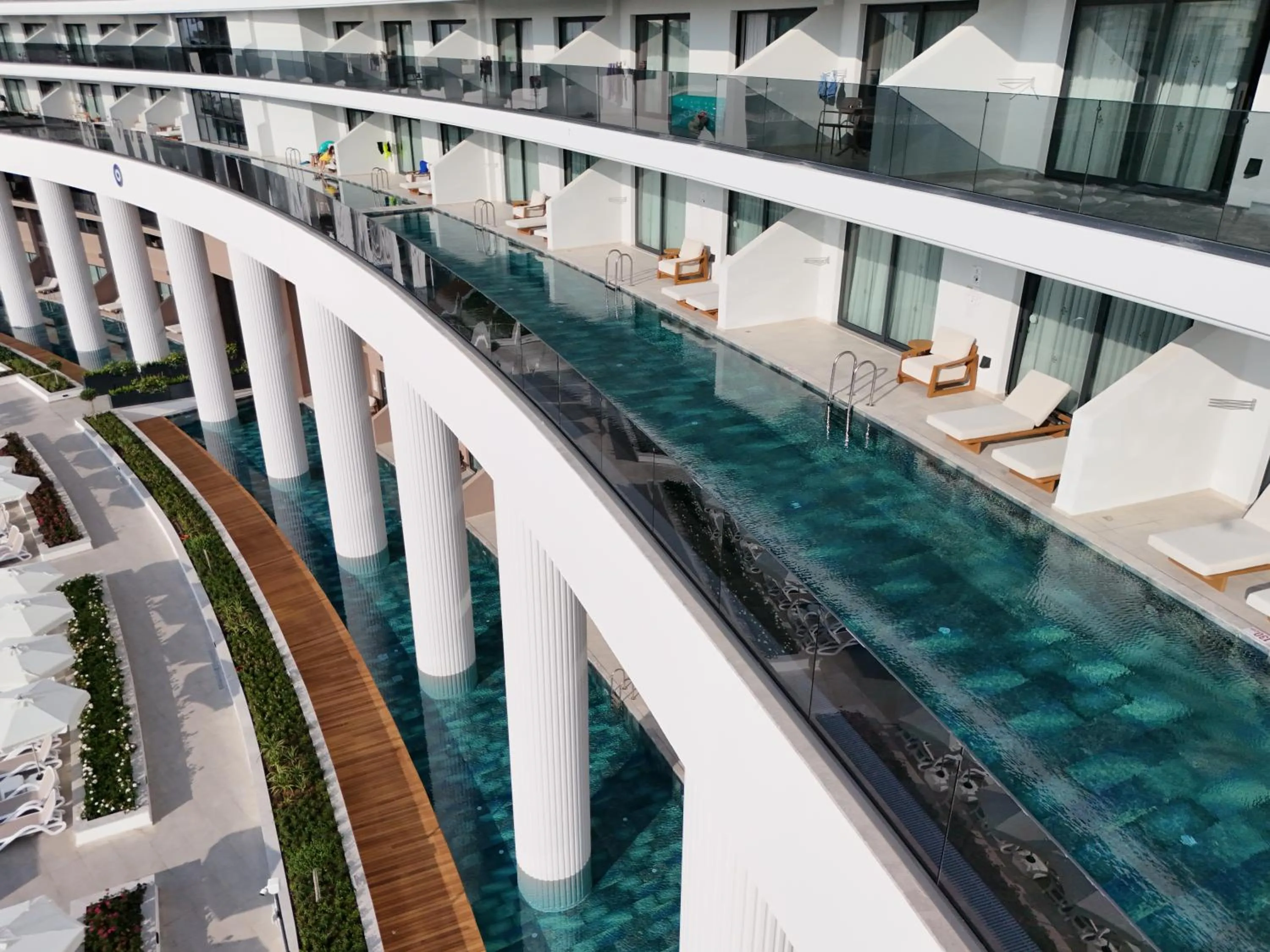 Balcony/Terrace in Miracle Resort Hotel