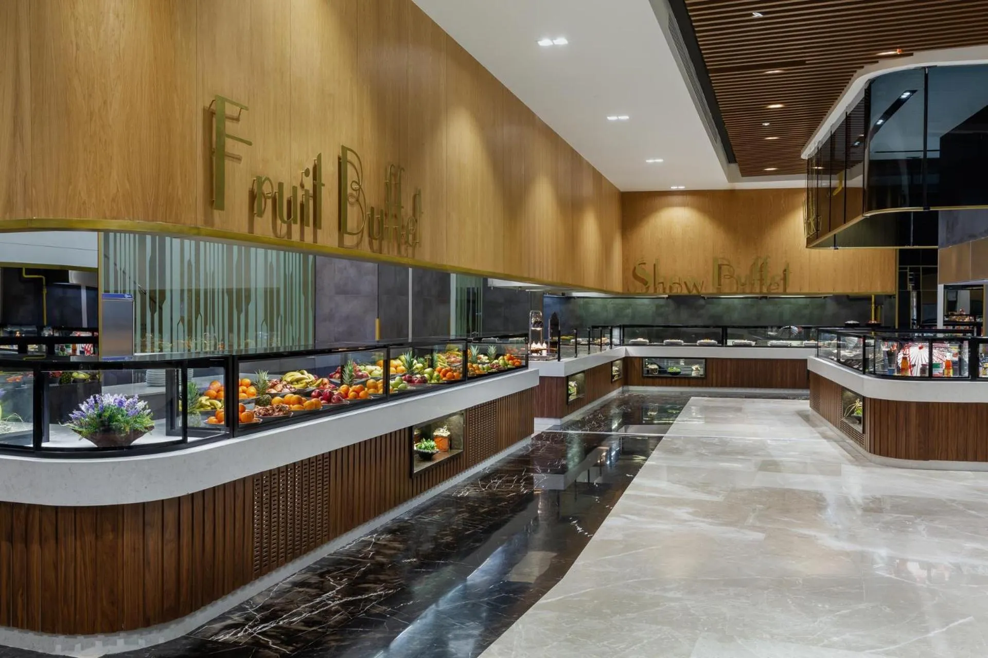 Restaurant/places to eat in Miracle Resort Hotel