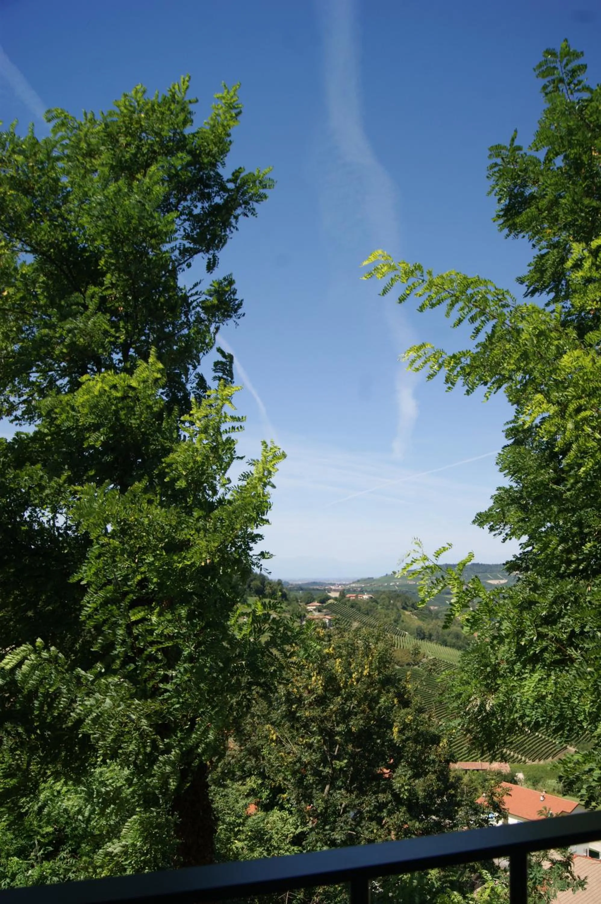 Landmark view in La Basiglia Apartment