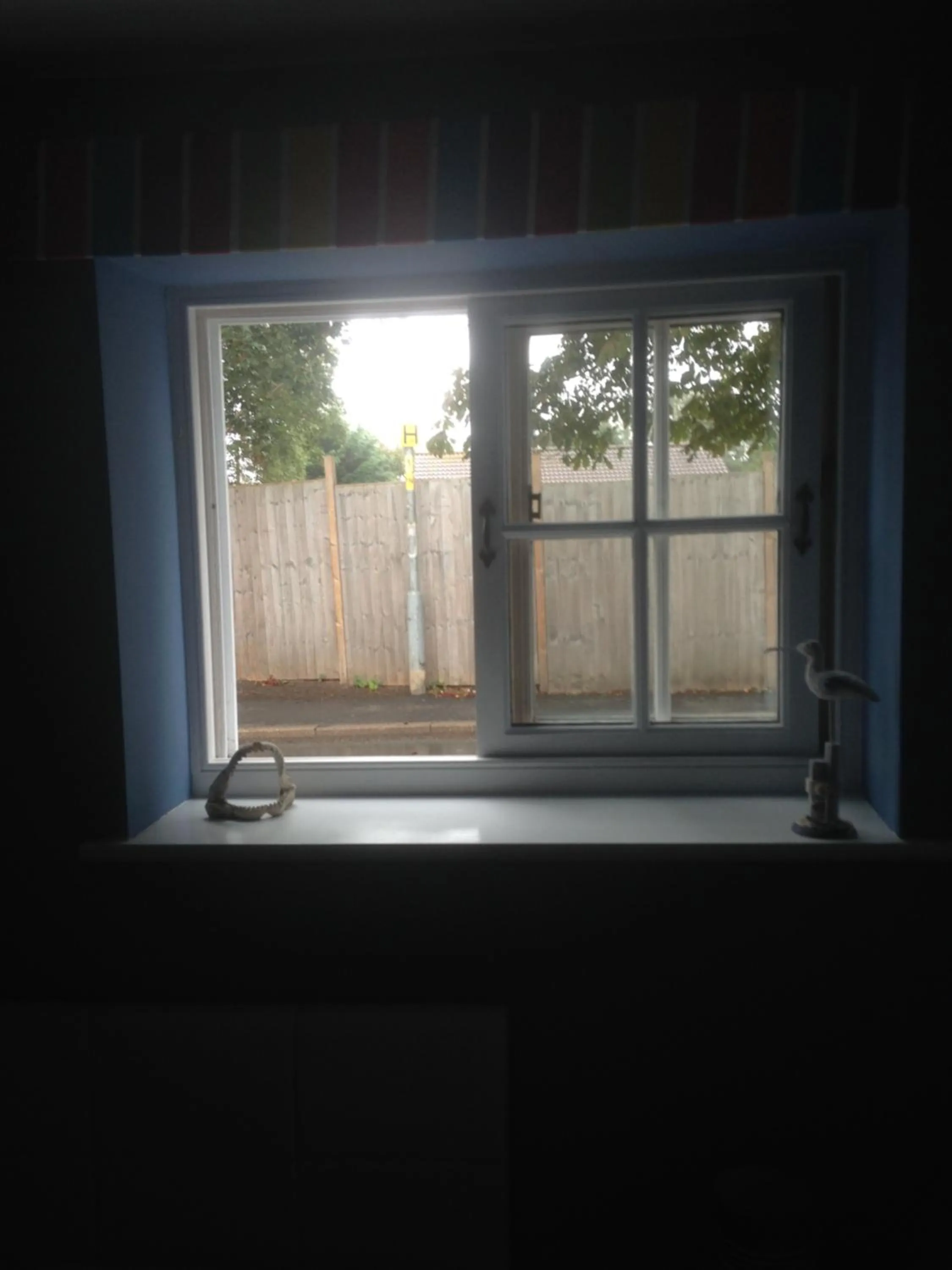 Decorative detail in The cabin saracens head