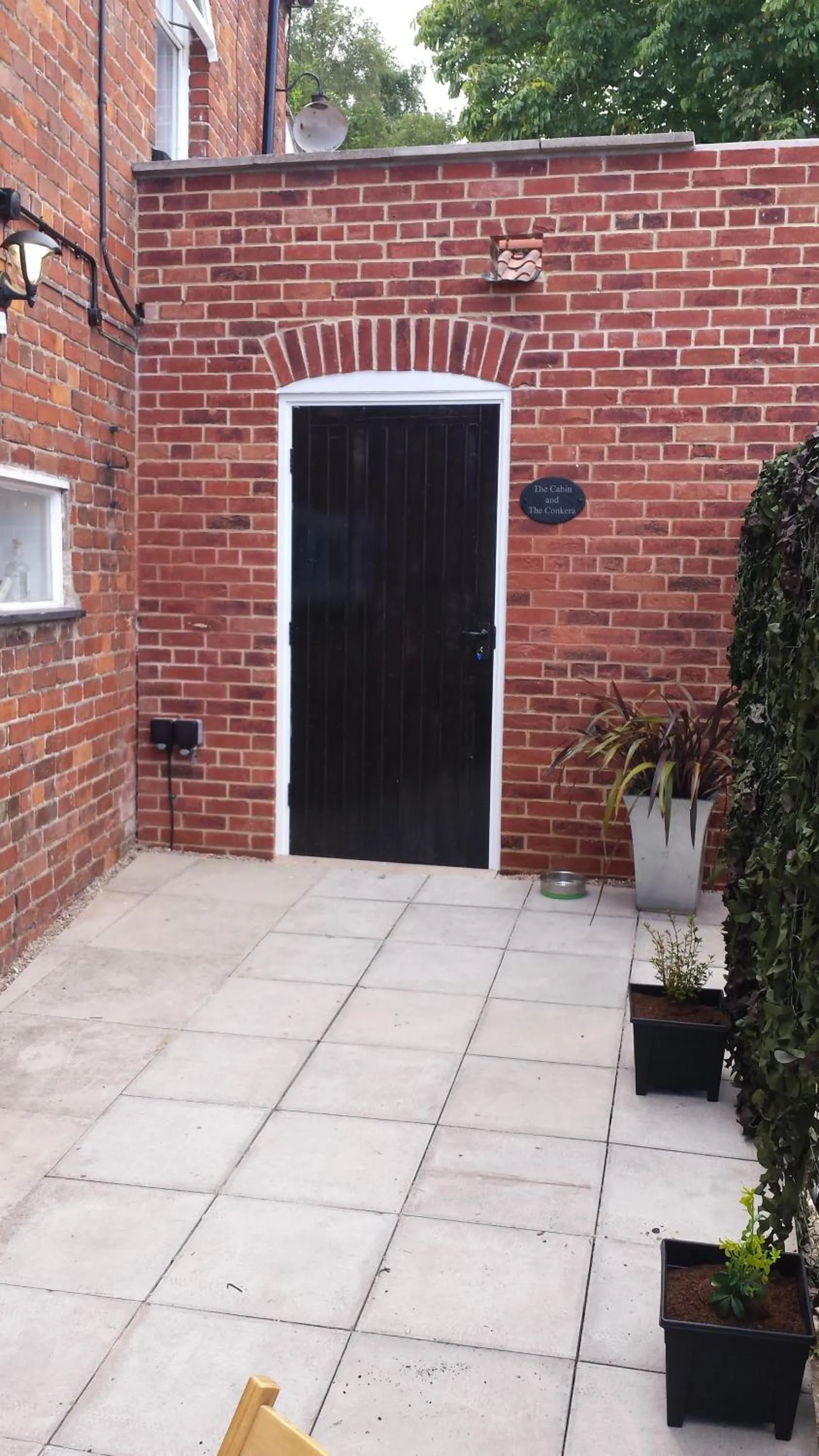 The cabin saracens head