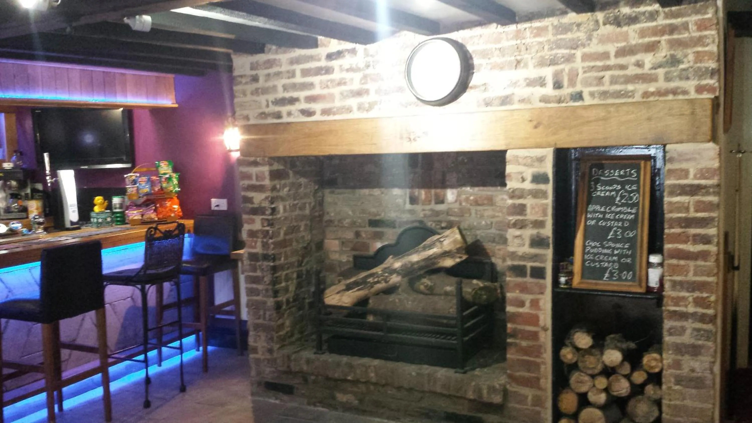 The cabin saracens head