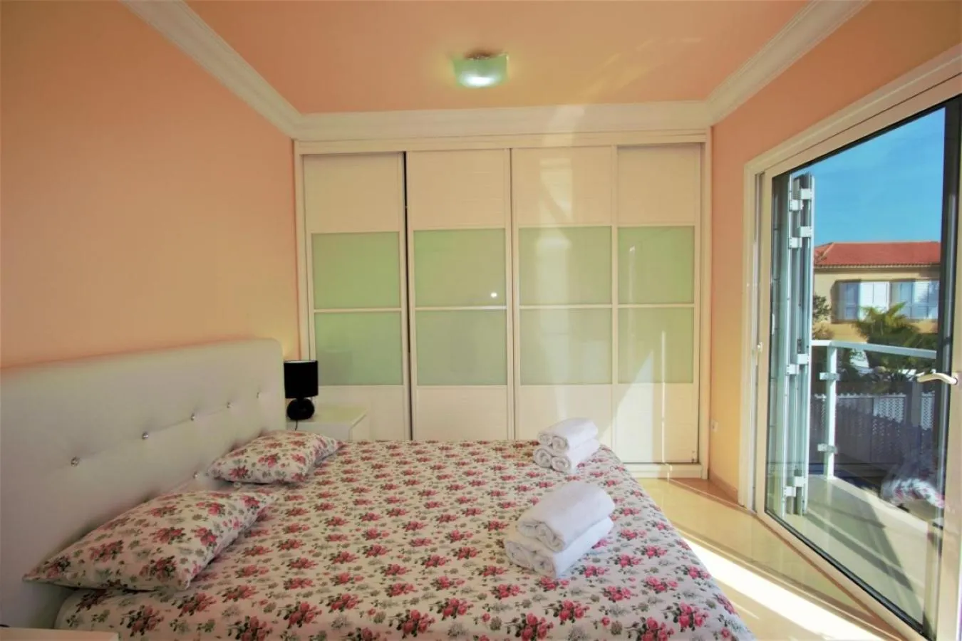 Bed in Villa Lovisi