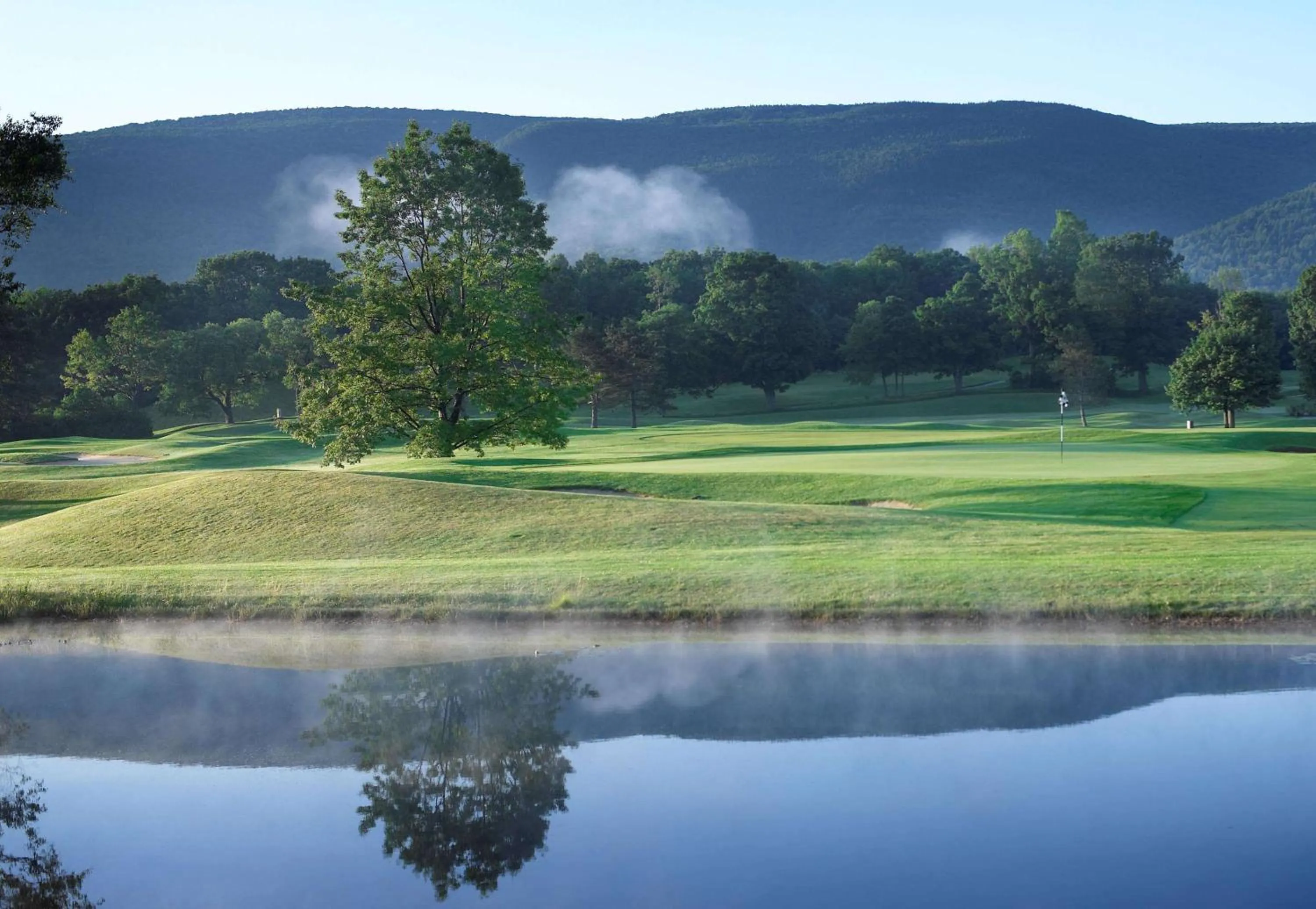 Golfcourse in The Equinox Golf Resort & Spa