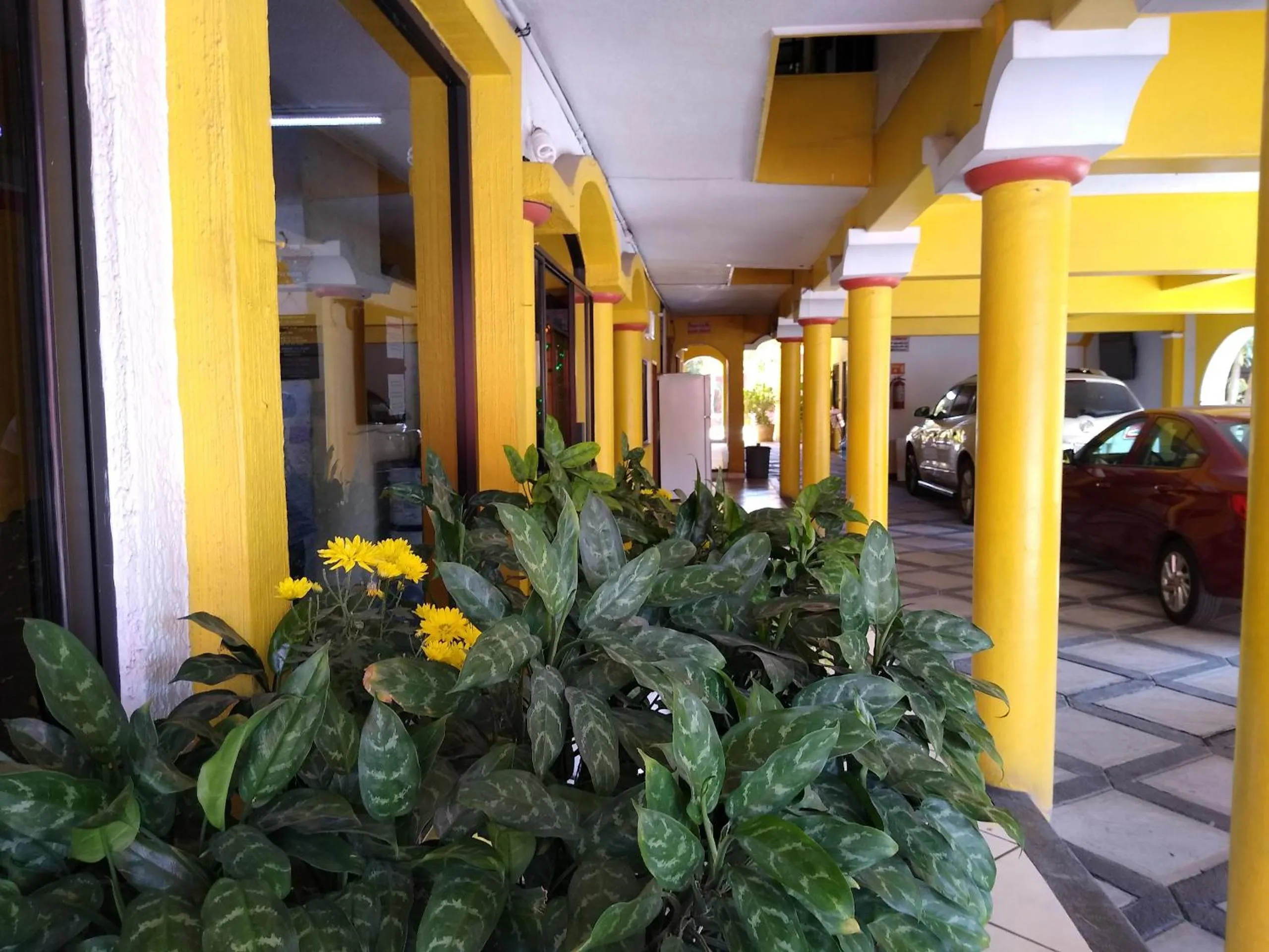 Facade/entrance in Hotel Real Jojutla
