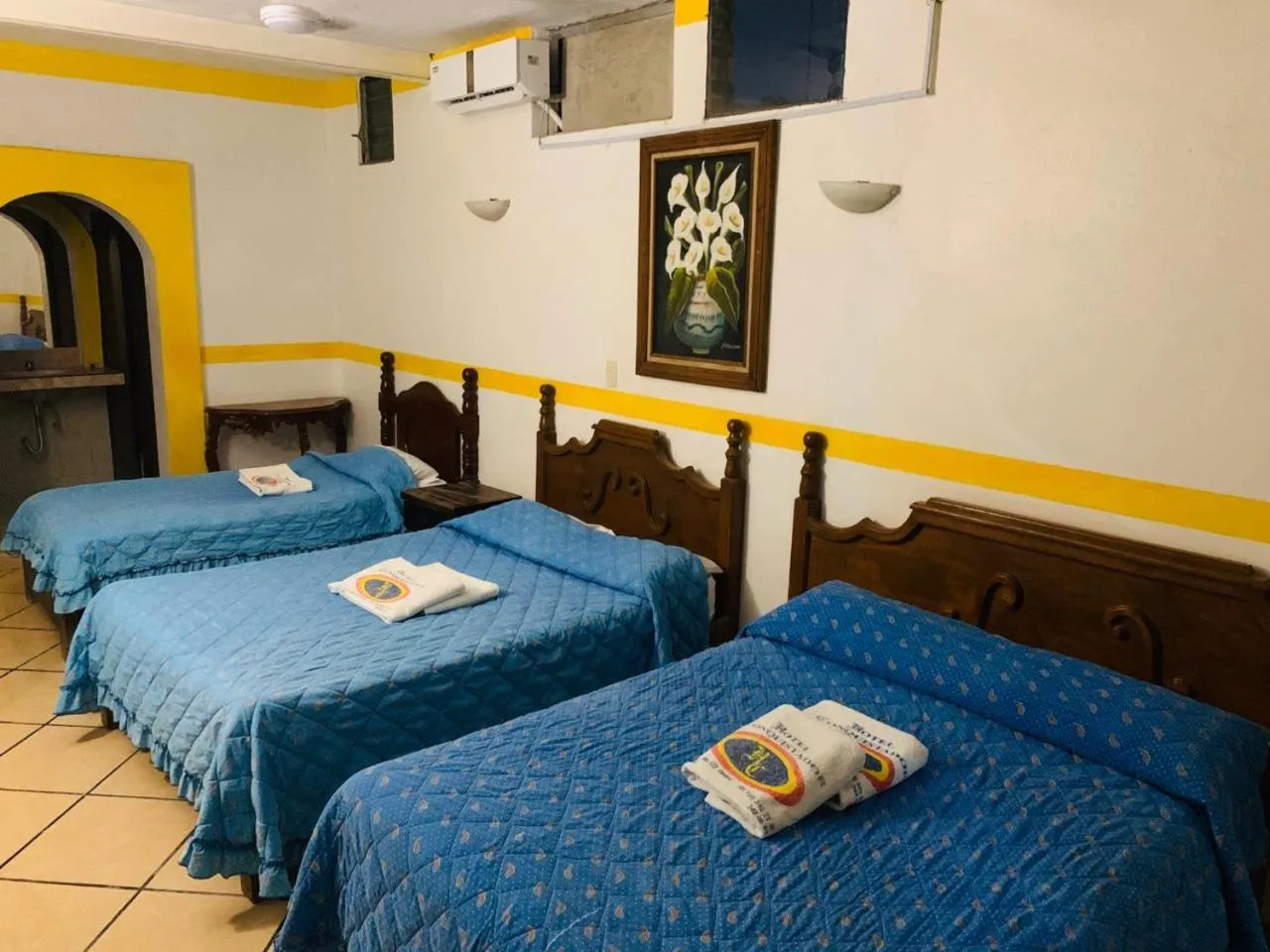 Bedroom, Bed in Hotel Real Jojutla