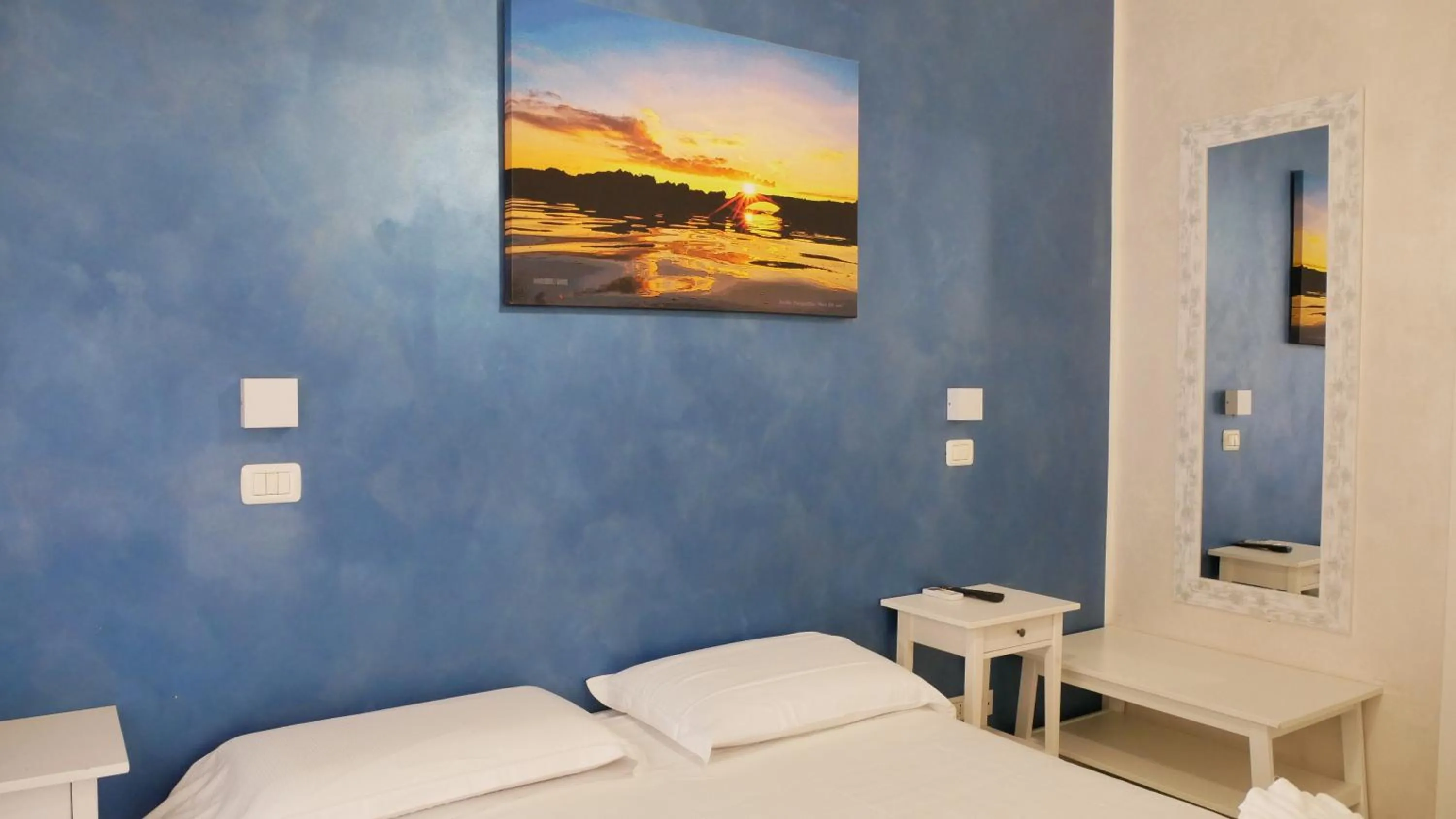 Bed in Borghetto Hotel