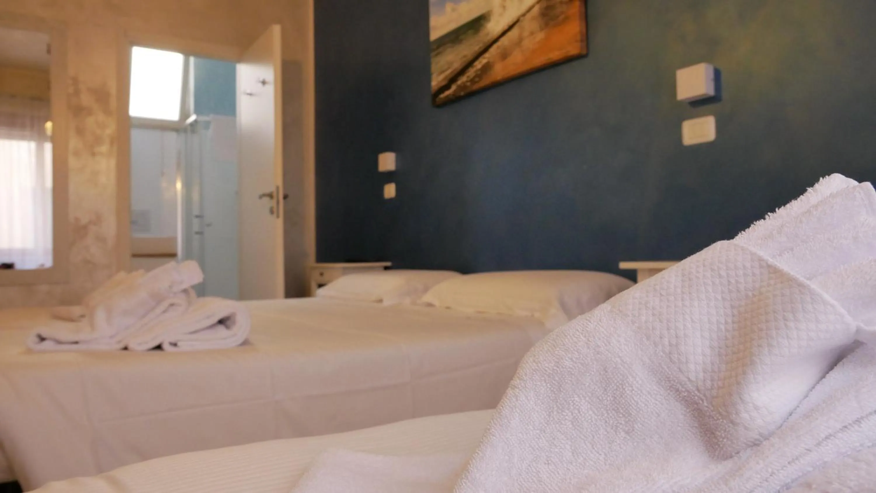 Bed in Borghetto Hotel