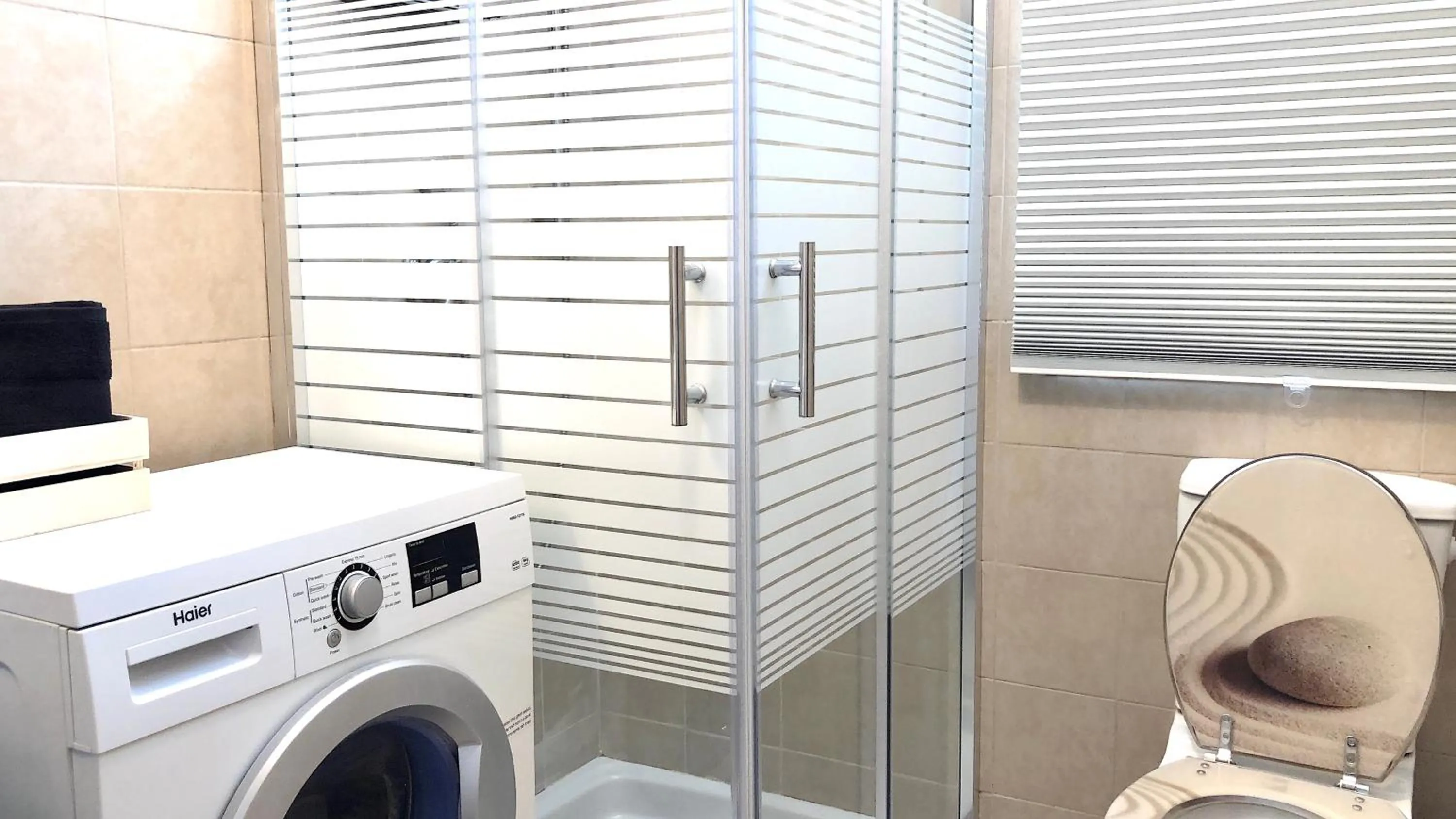 Toilet in Stylish Tel Aviv