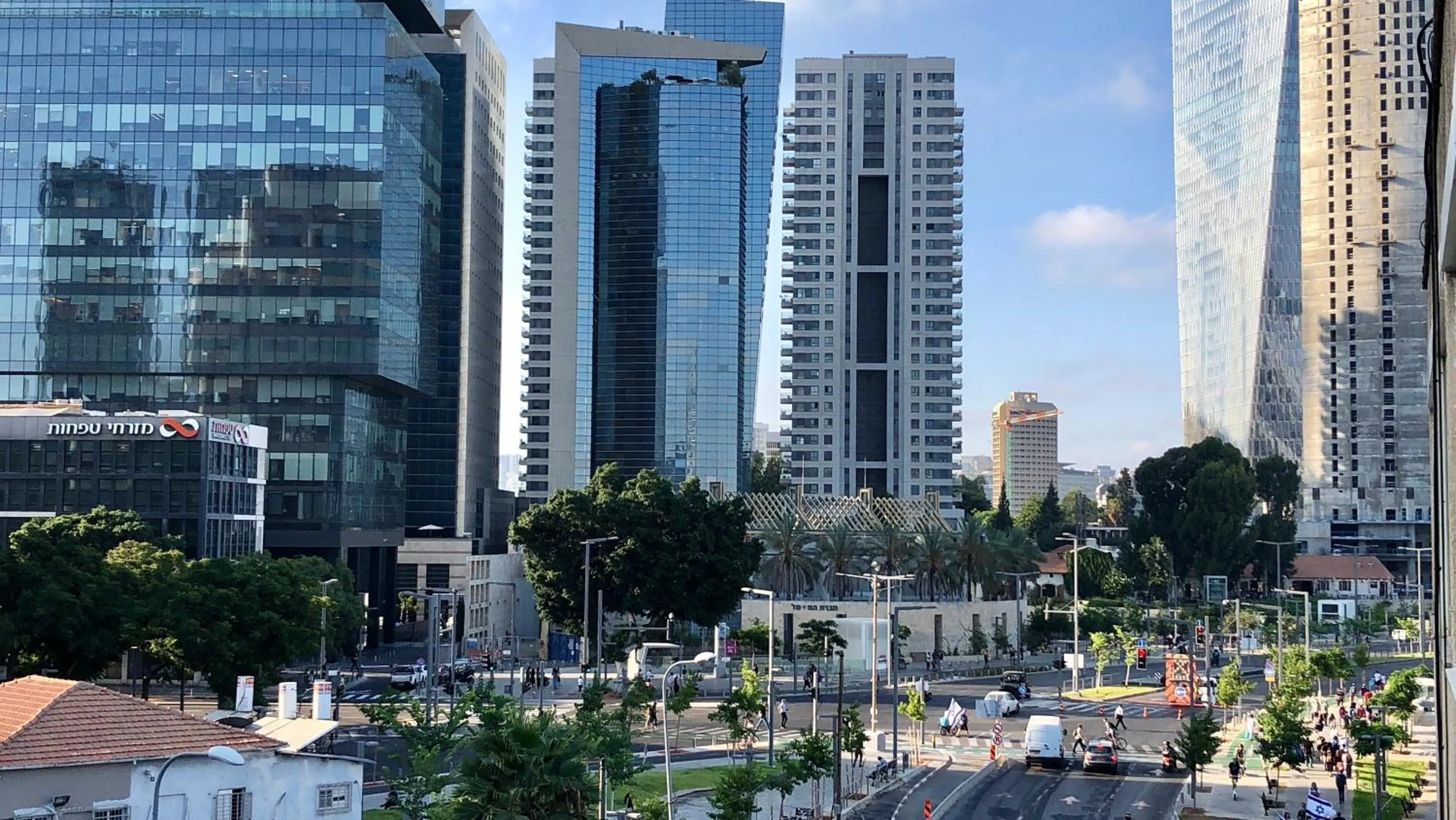 Neighbourhood in Stylish Tel Aviv