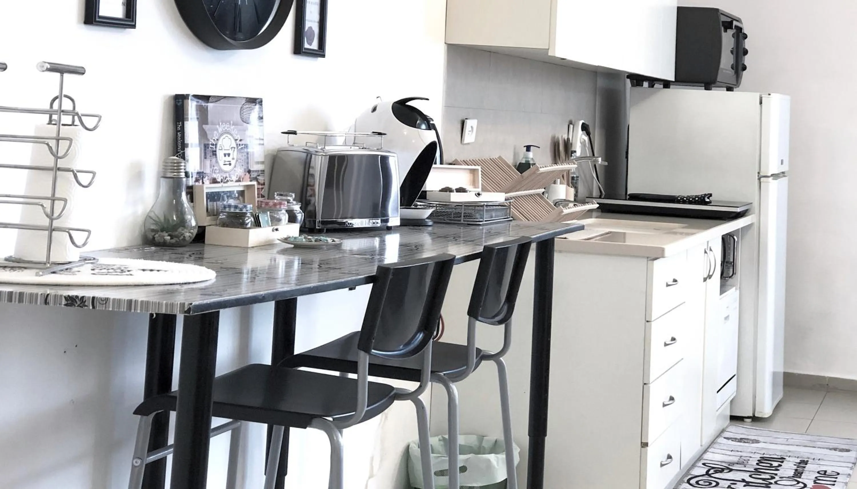 Coffee/tea facilities in Stylish Tel Aviv