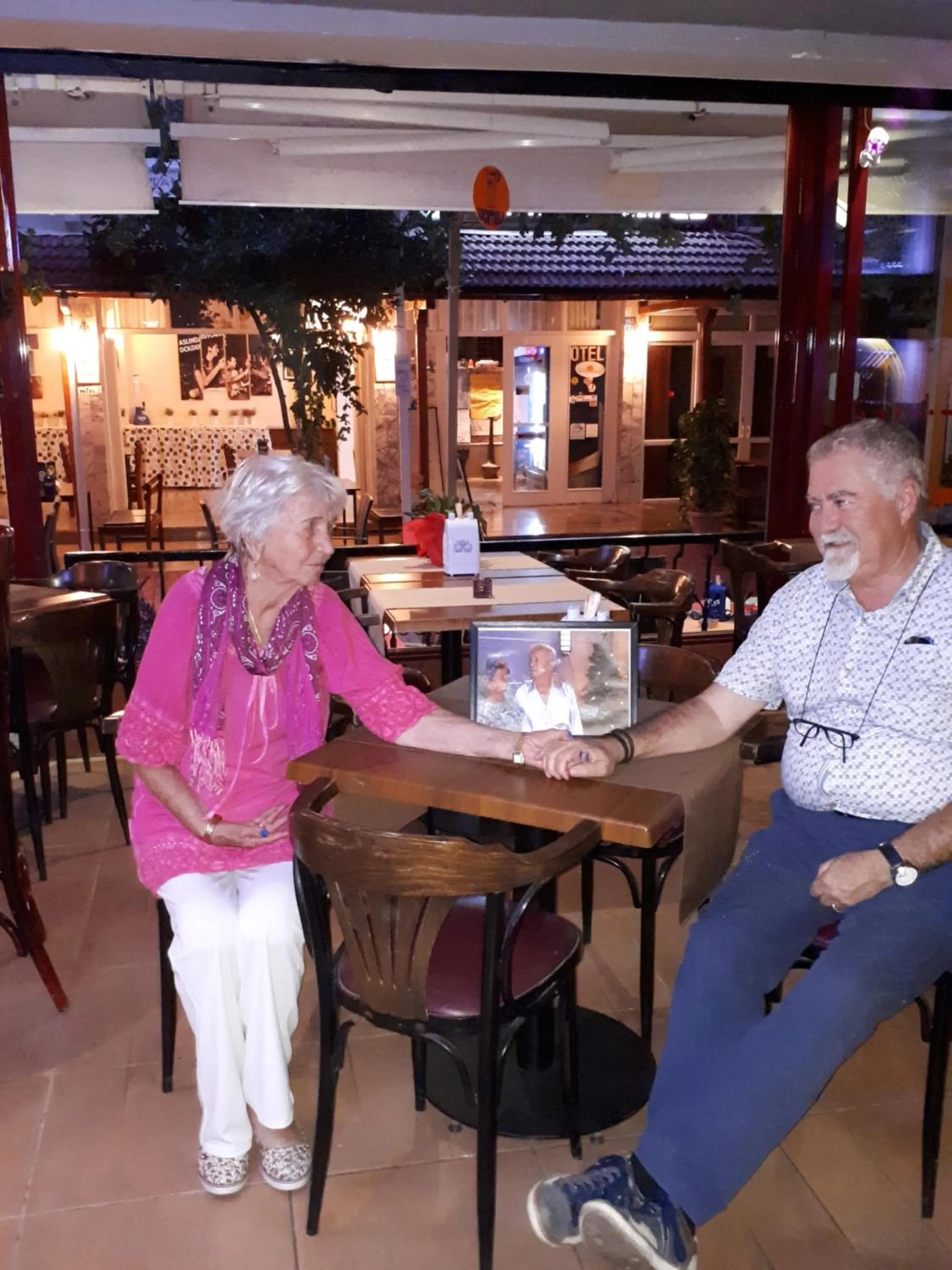 People in Musti Apart Hotel