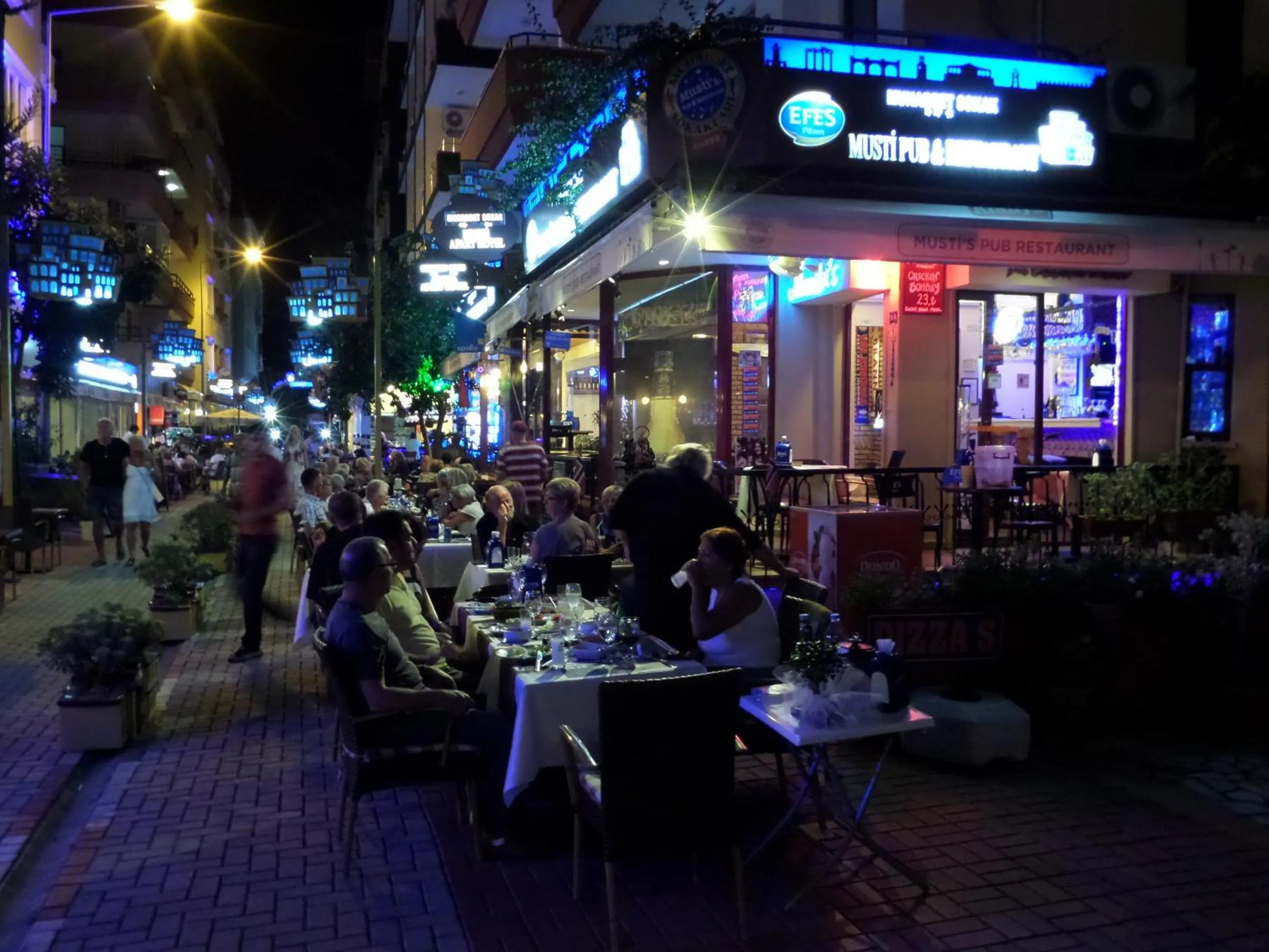 Food in Musti Apart Hotel