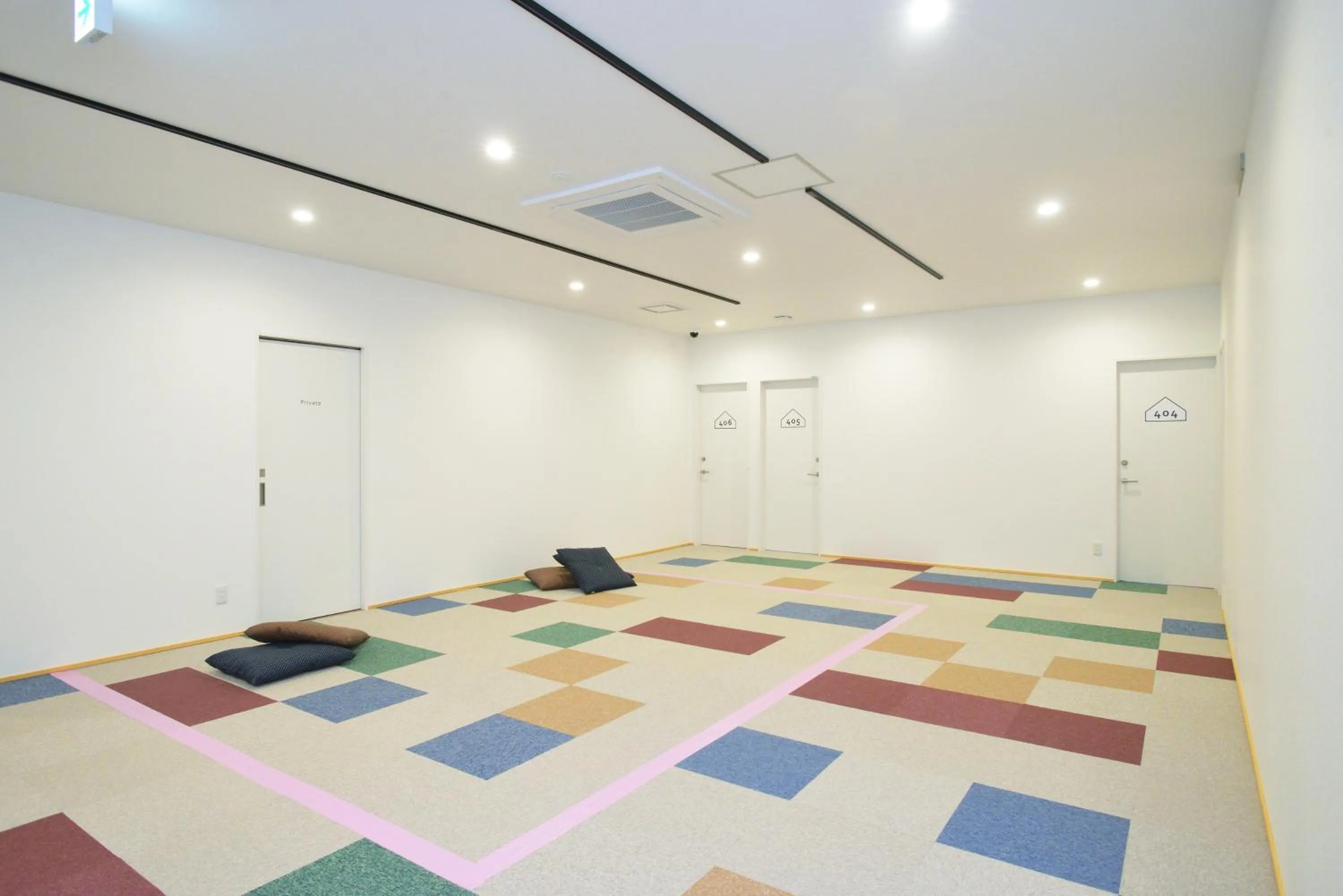 Property building in Otaru YaDo