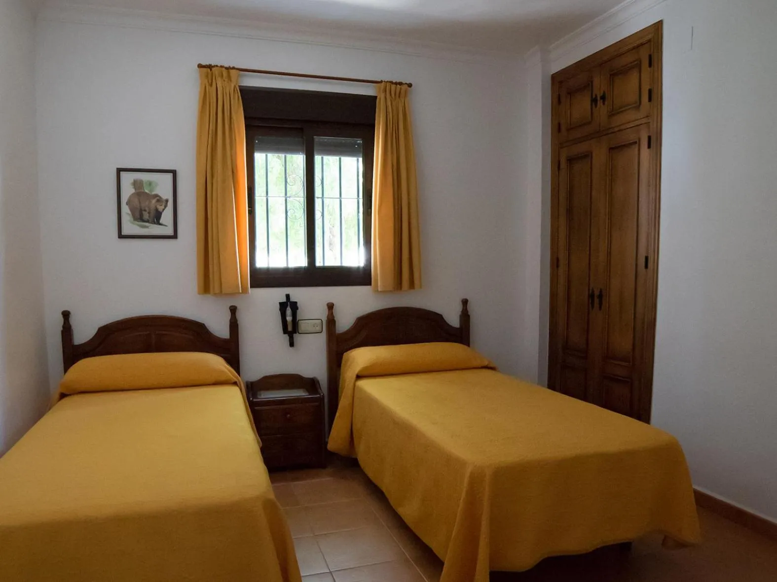 Decorative detail, Bed in Apartamentos Casa Gil