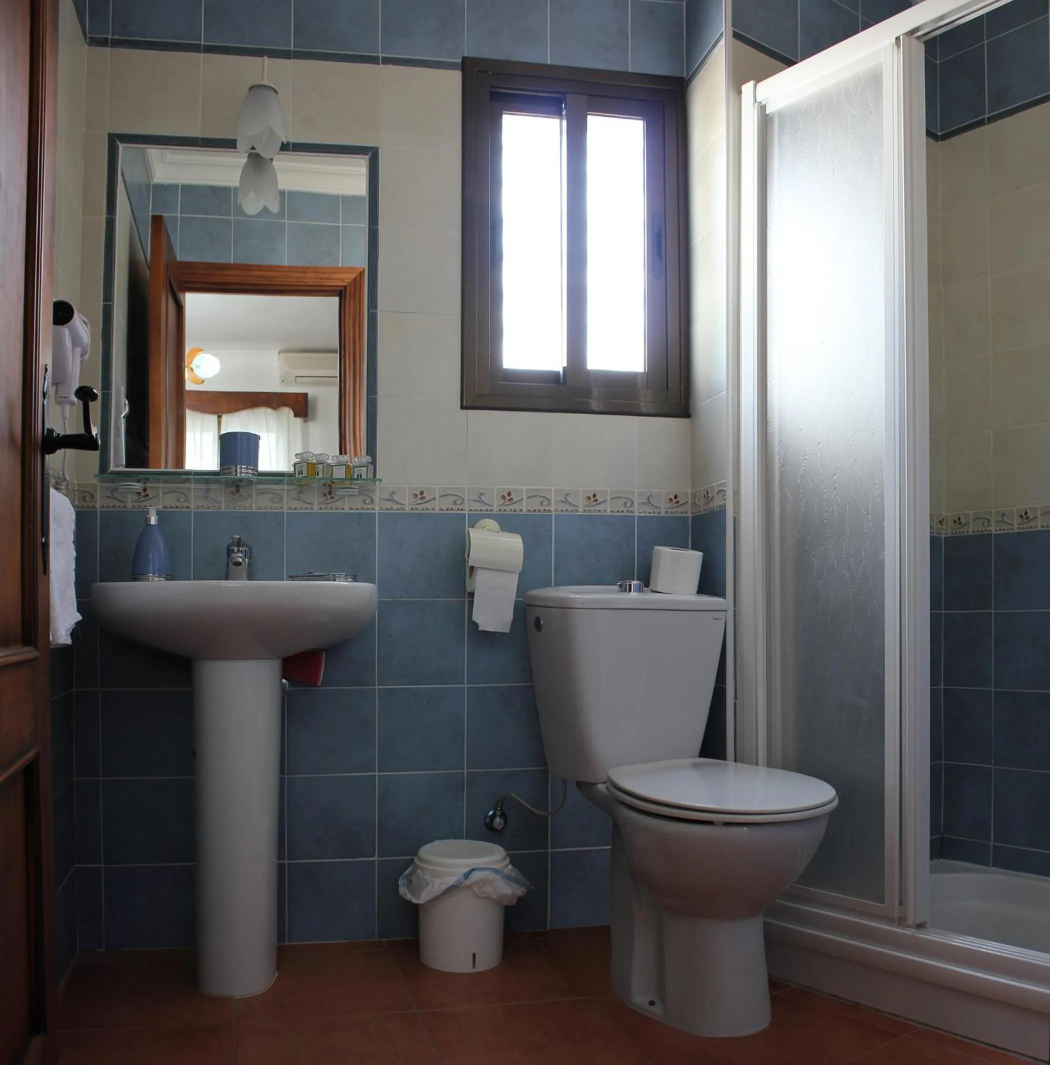 Bathroom in Apartamentos Casa Gil