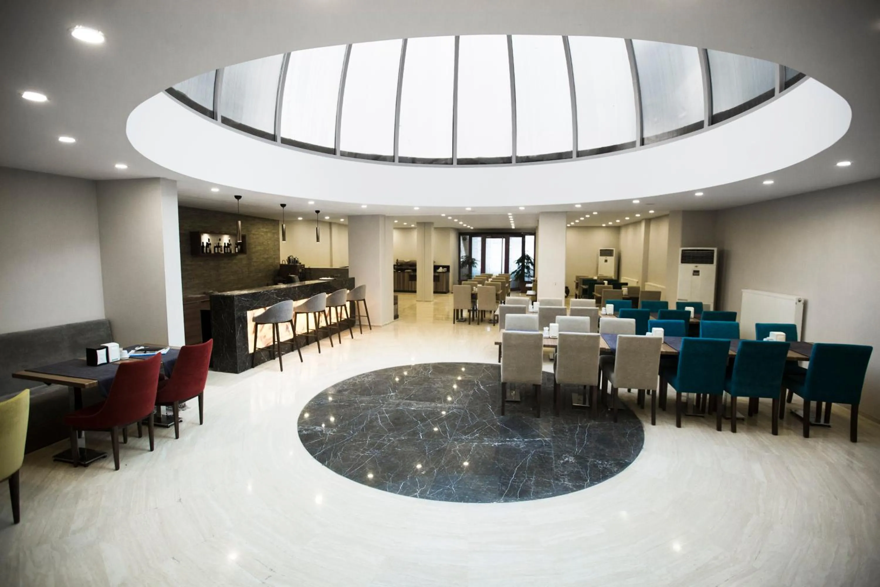 Business facilities in Piskin Hotel