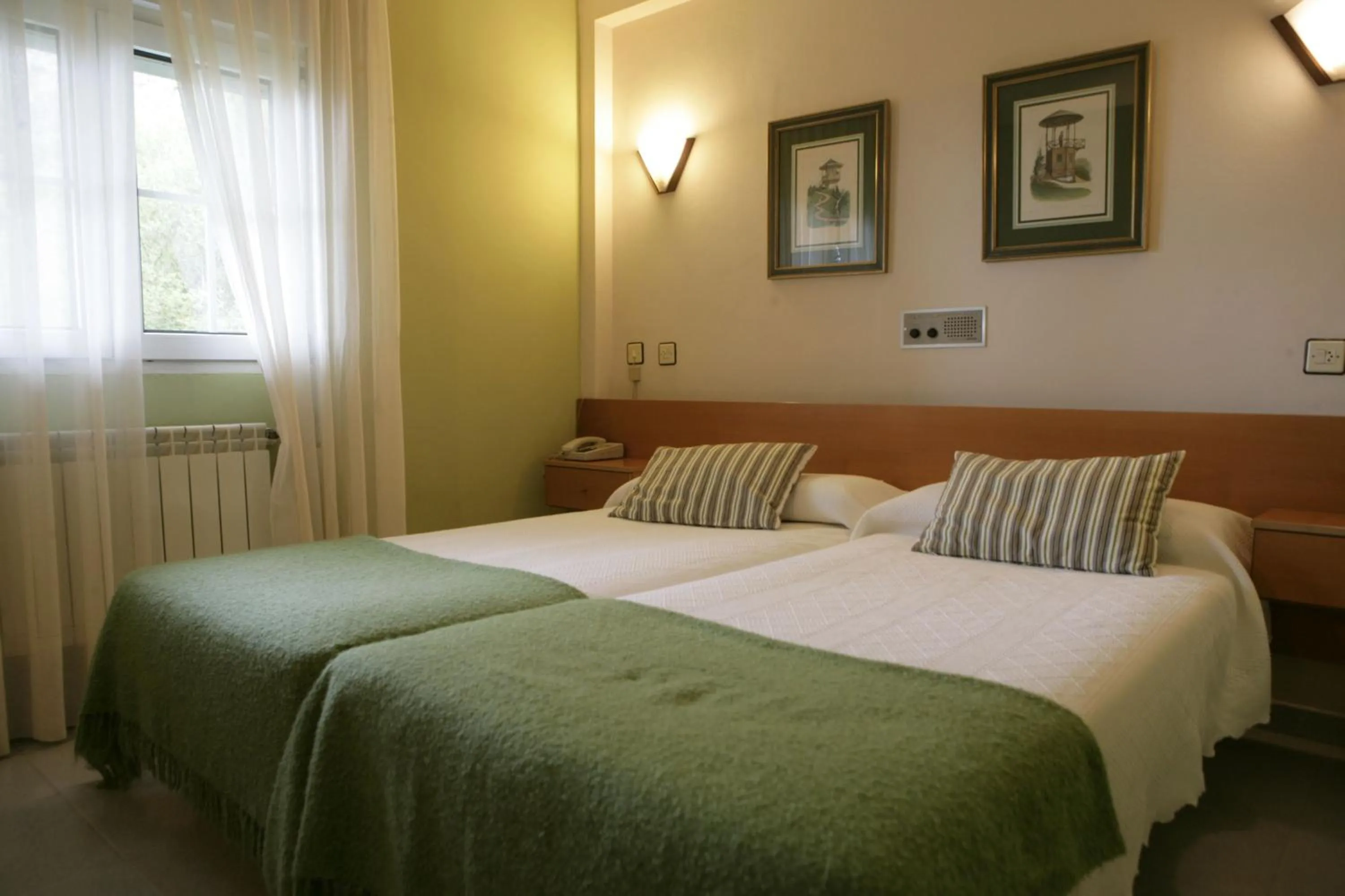 Photo of the whole room, Bed in Hotel Azpiazu