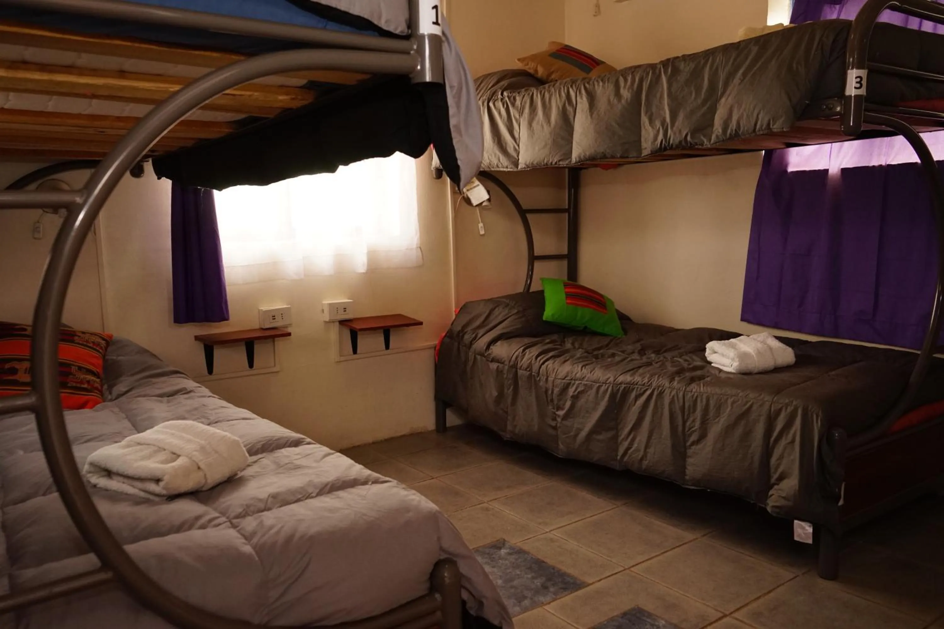 Bed in 4-Bed Mixed Dormitory Room in Hostal Mamatierra
