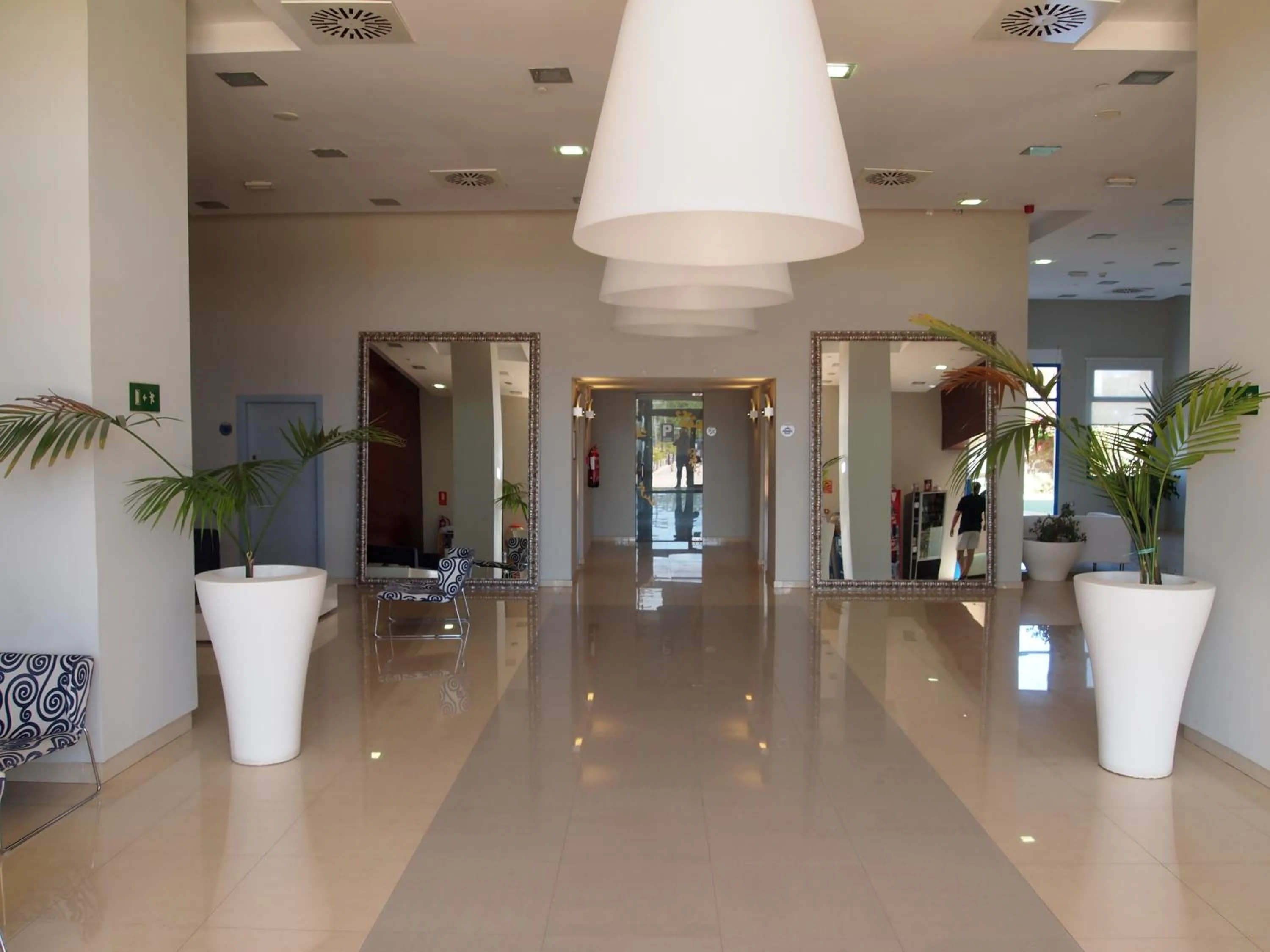 Lobby or reception in Apartamentos Europa House Sun Beach
