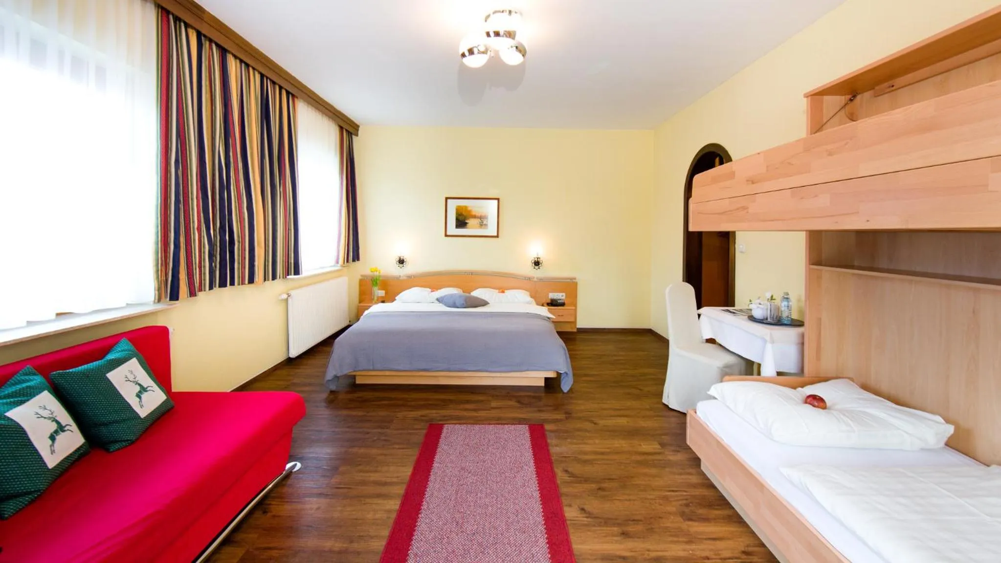 Photo of the whole room, Bed in Familiengut Ertlhof