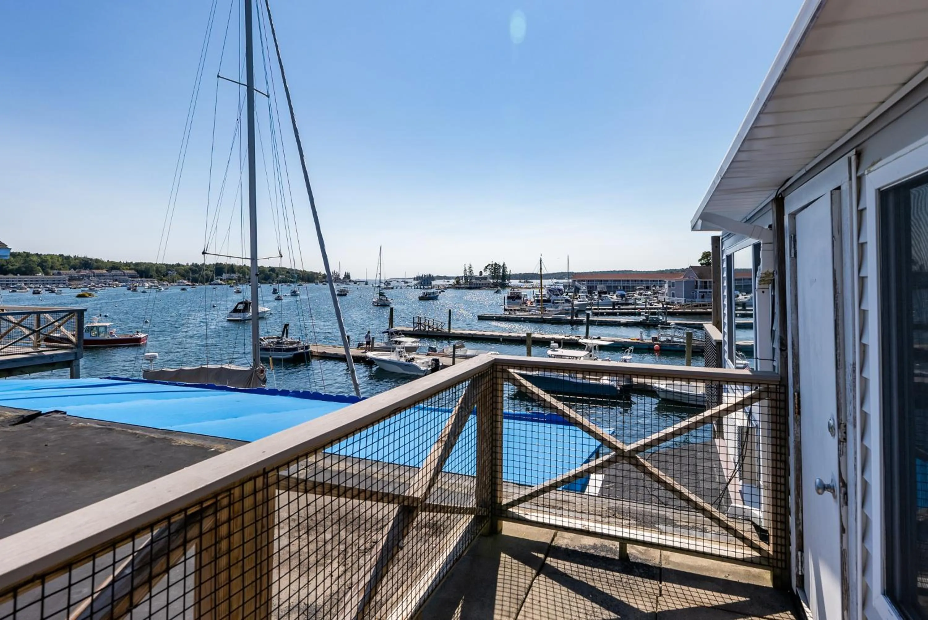 Natural landscape in Fisherman's Wharf Inn