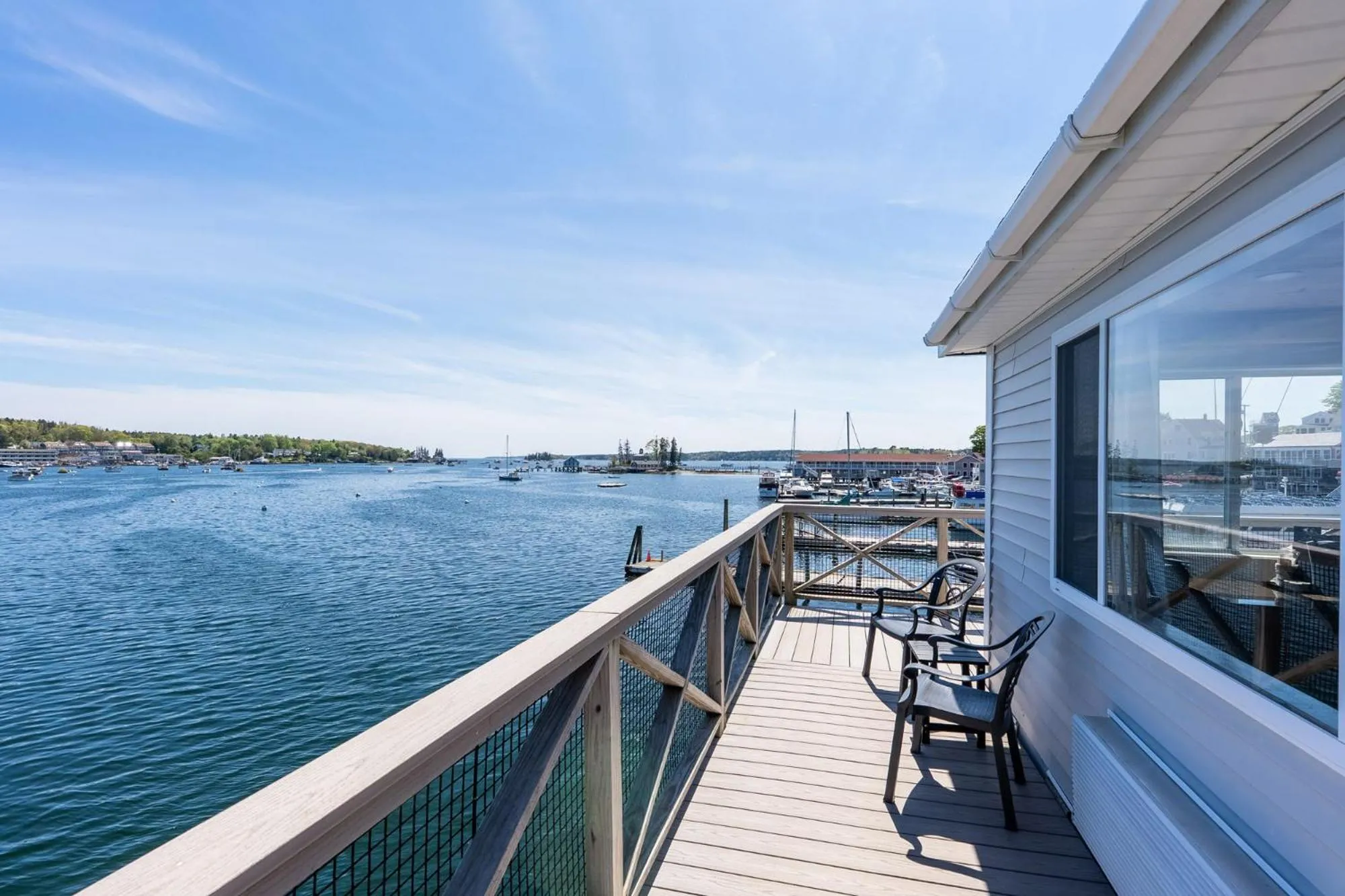 Balcony/Terrace in Fisherman's Wharf Inn
